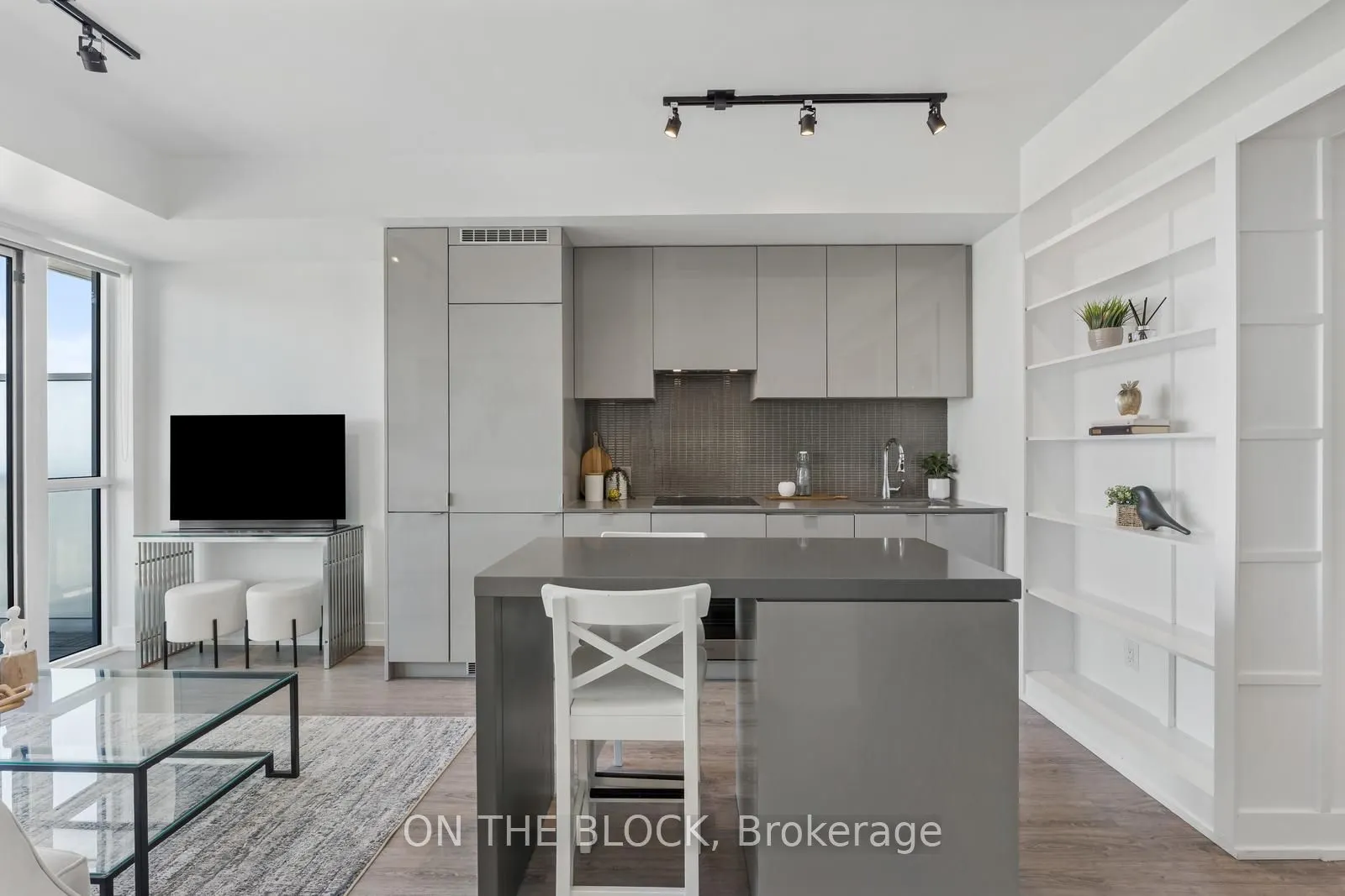 7 Grenville Street, #5307