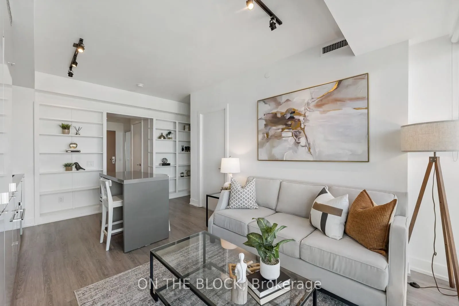 7 Grenville Street, #5307