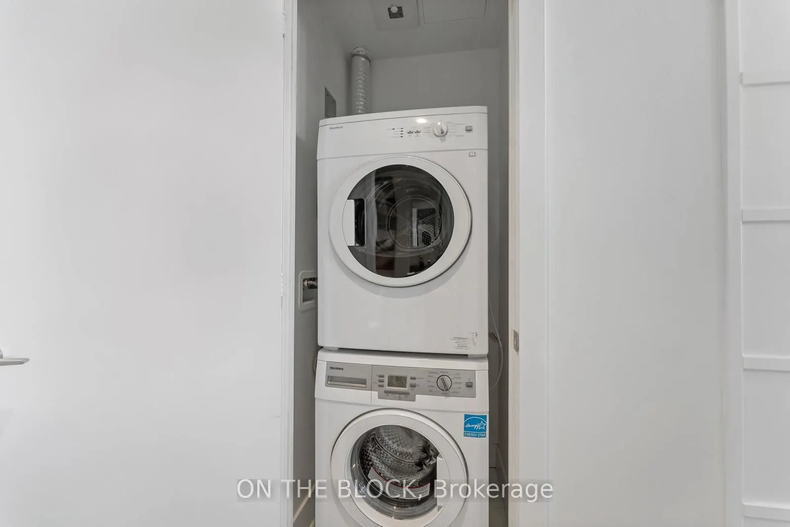 7 Grenville Street, #5307