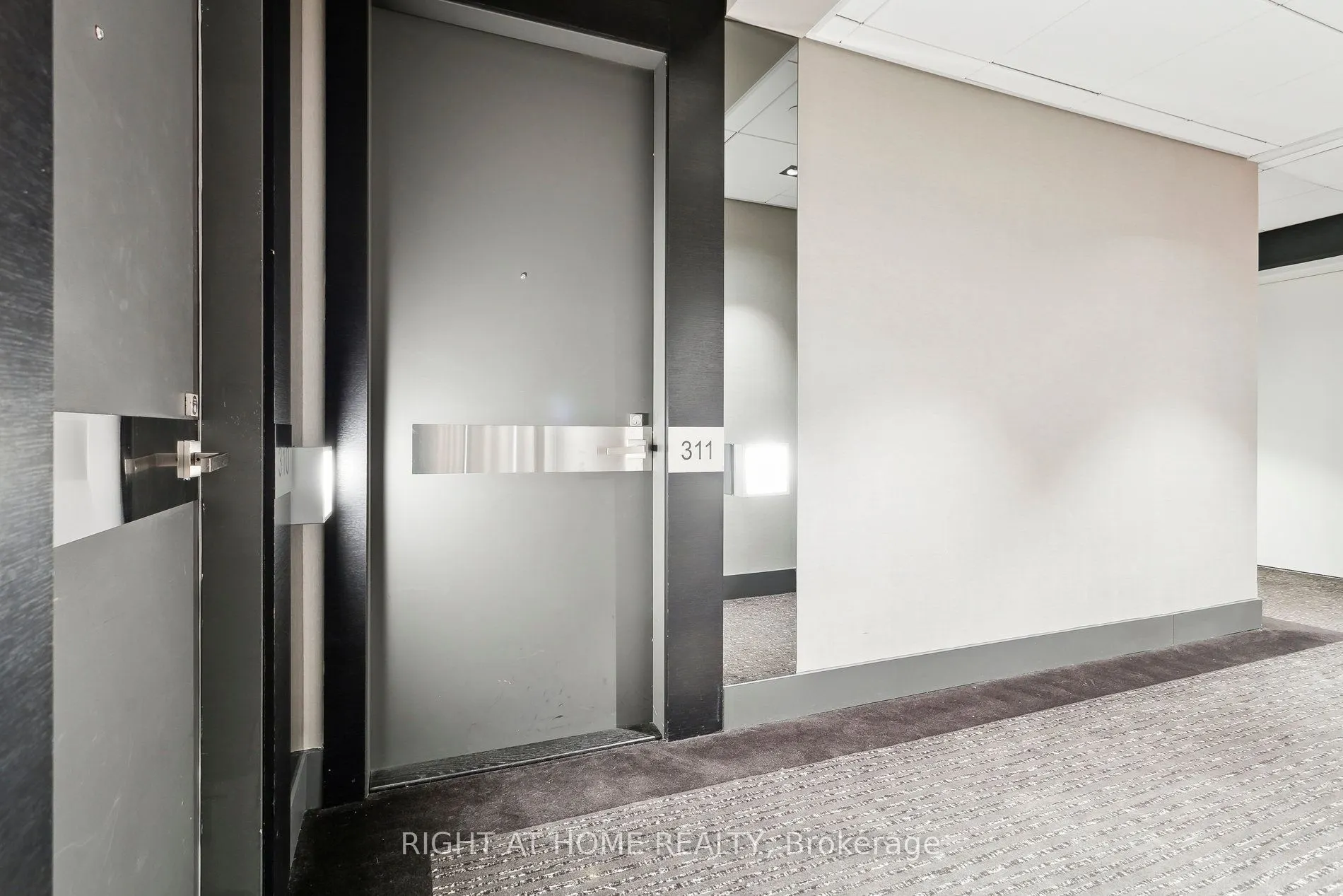 32 Davenport Road, #311
