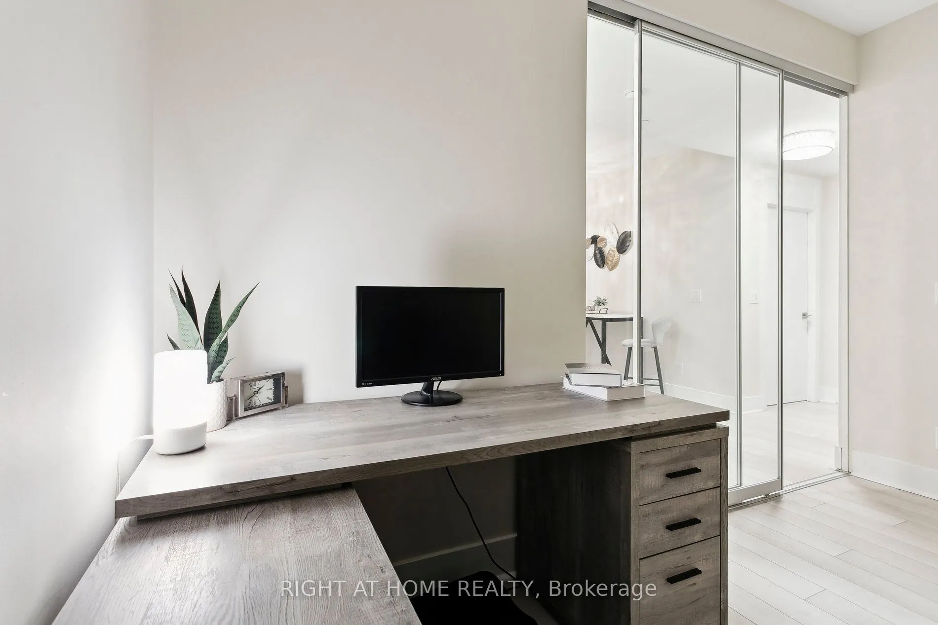 32 Davenport Road, #311