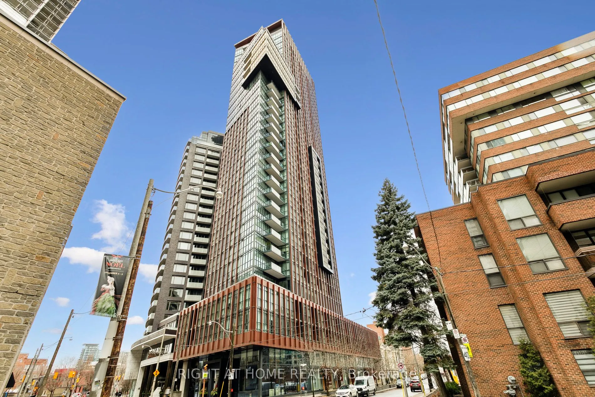 32 Davenport Road, #311