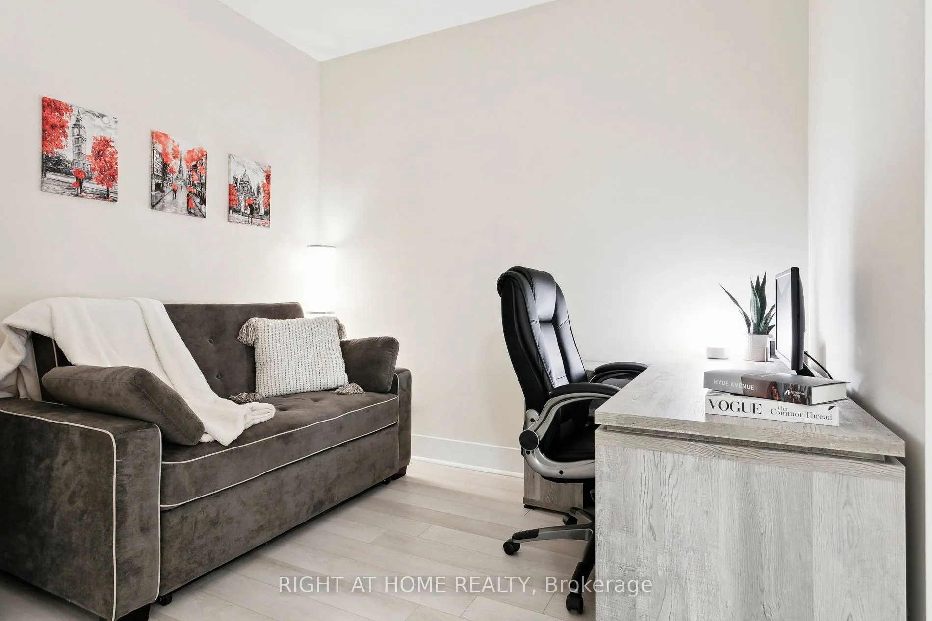 32 Davenport Road, #311