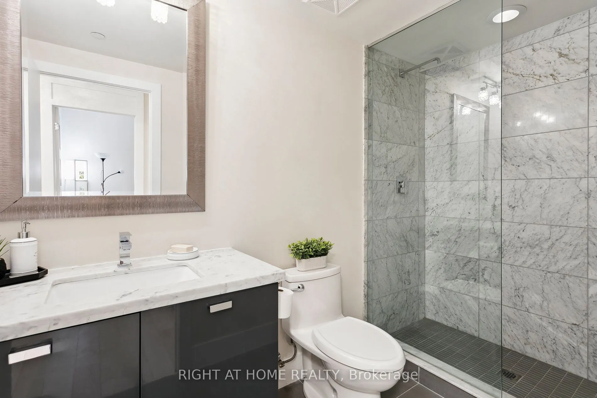 32 Davenport Road, #311