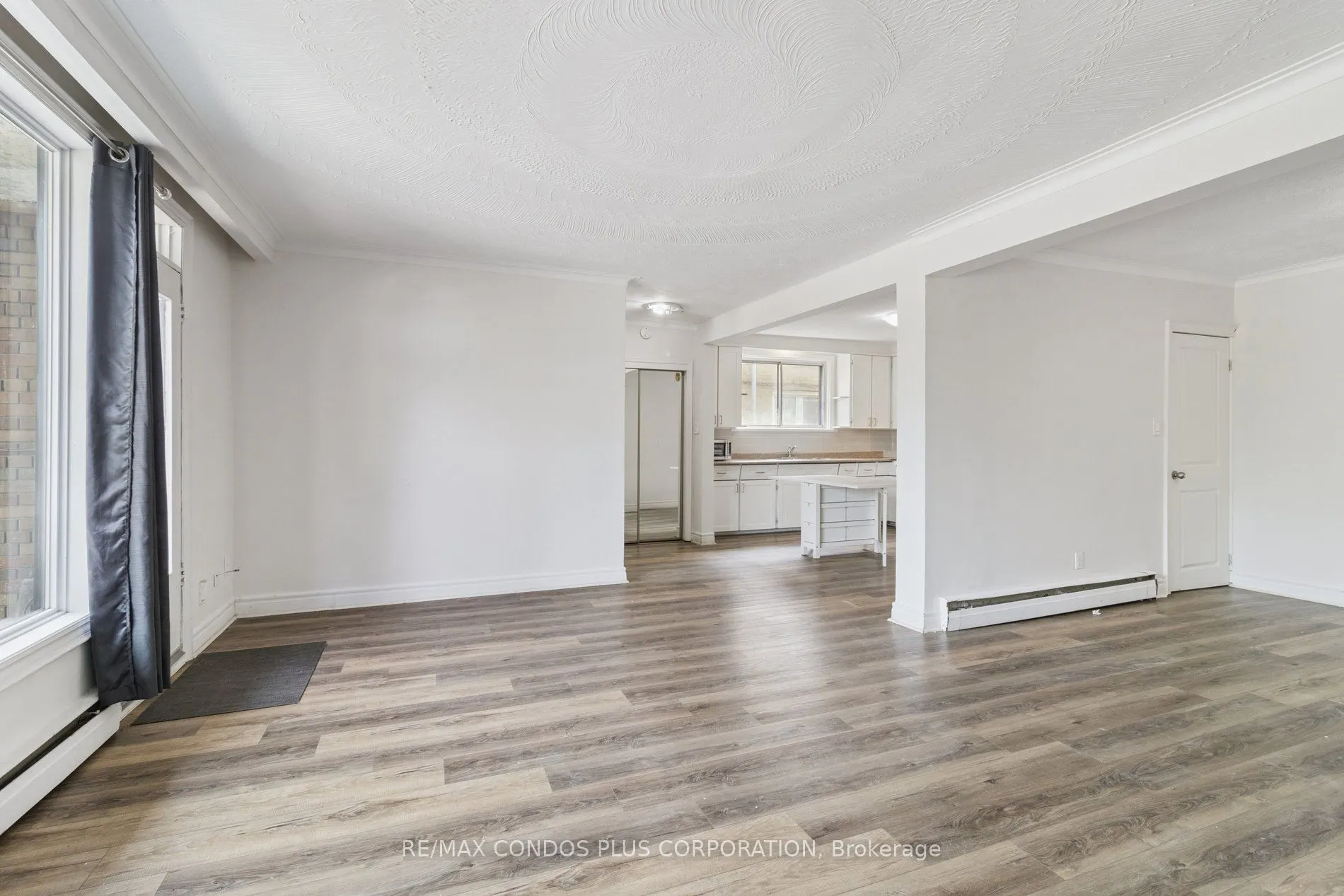 449 Wilson Avenue, #2