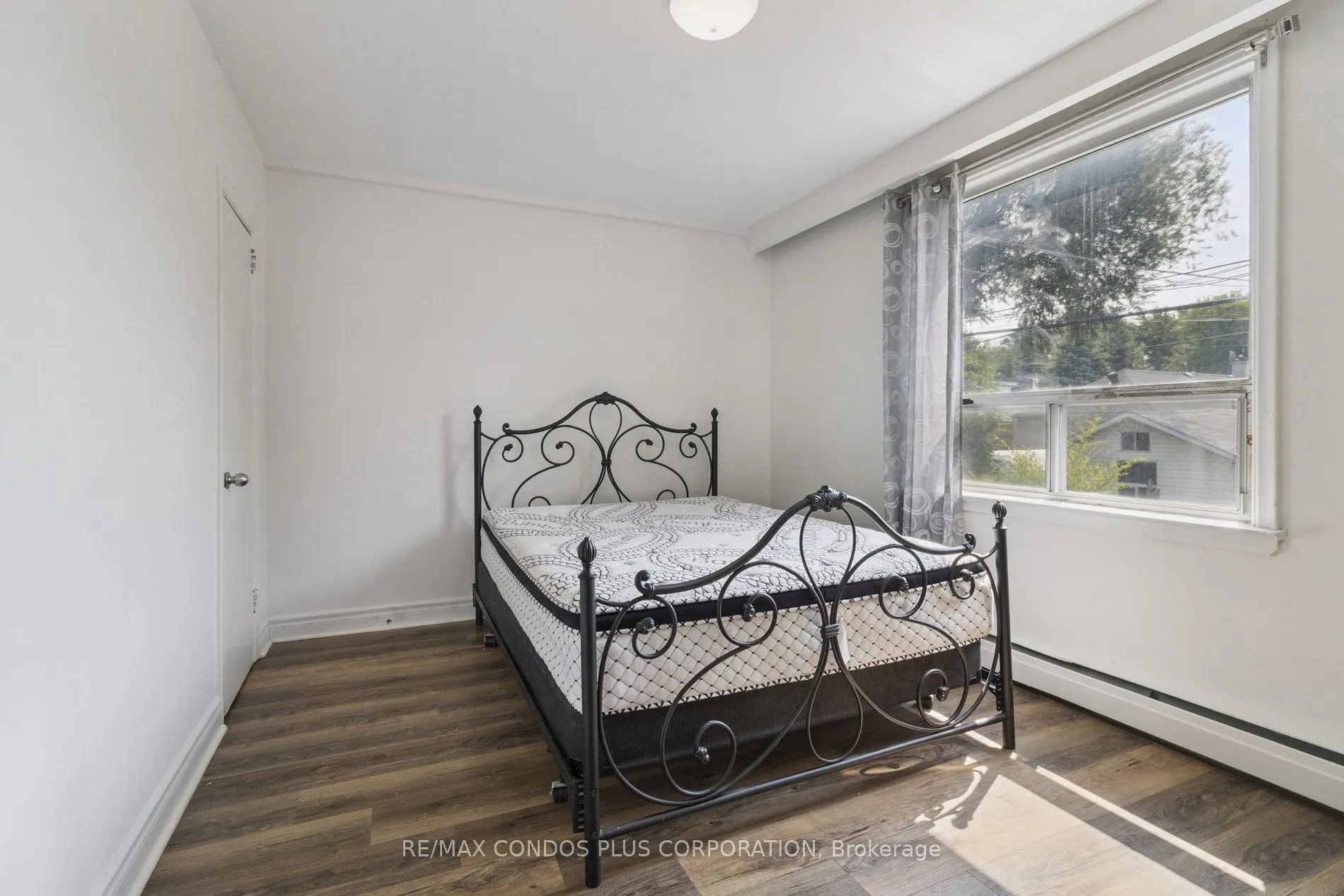 449 Wilson Avenue, #2