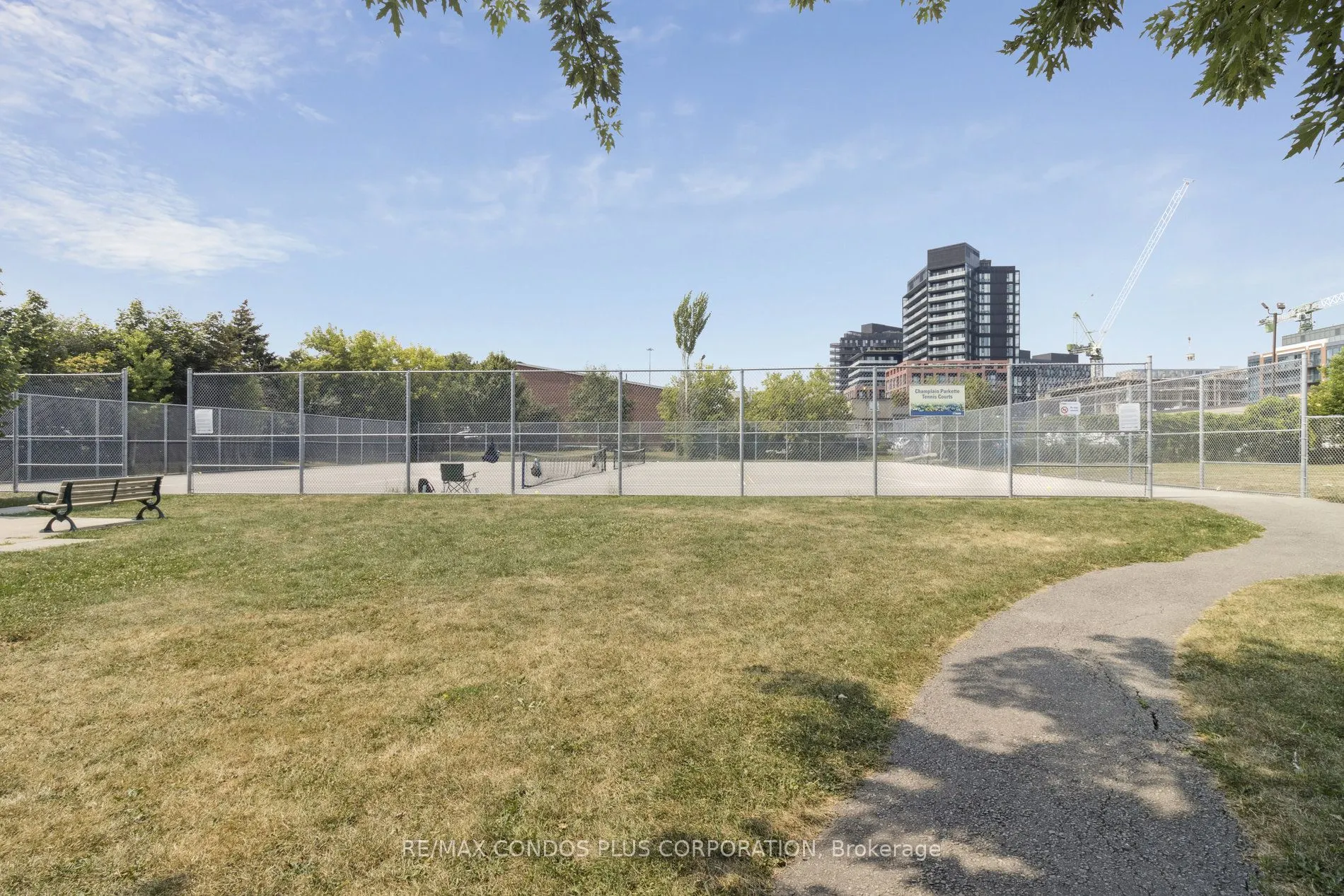 449 Wilson Avenue, #2