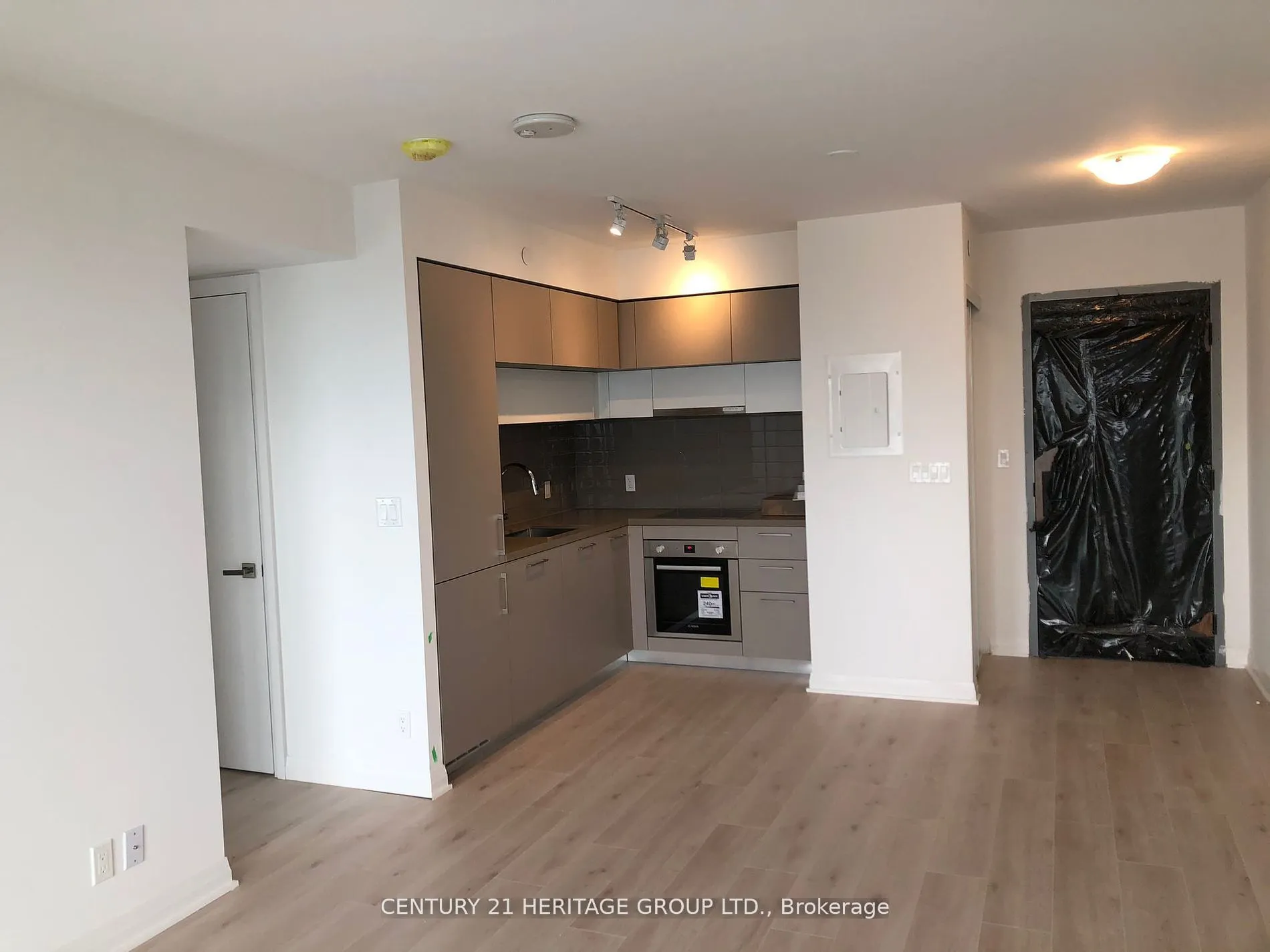 99 Foxbar Road, #2203