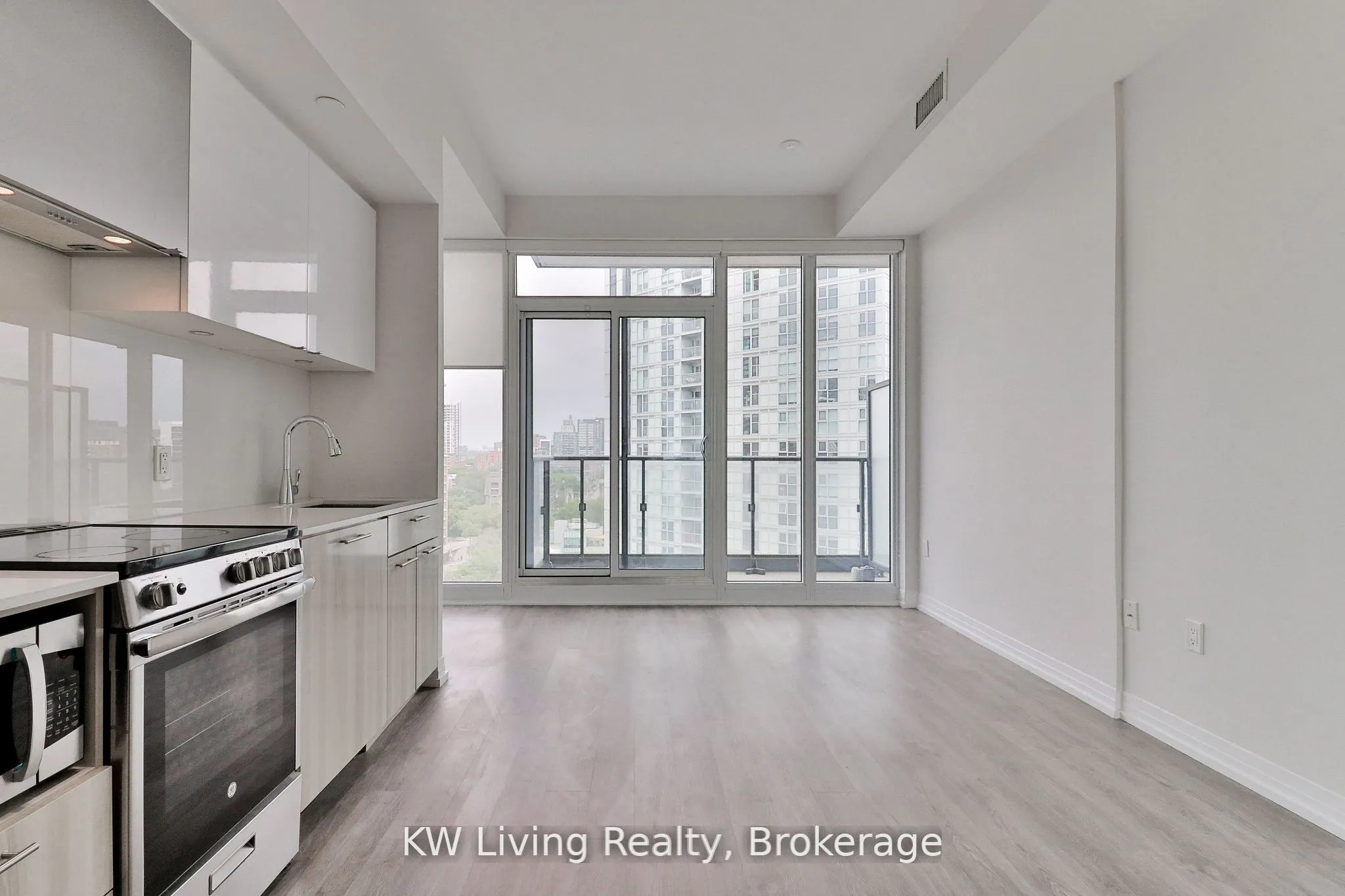 251 Jarvis Street, #1014