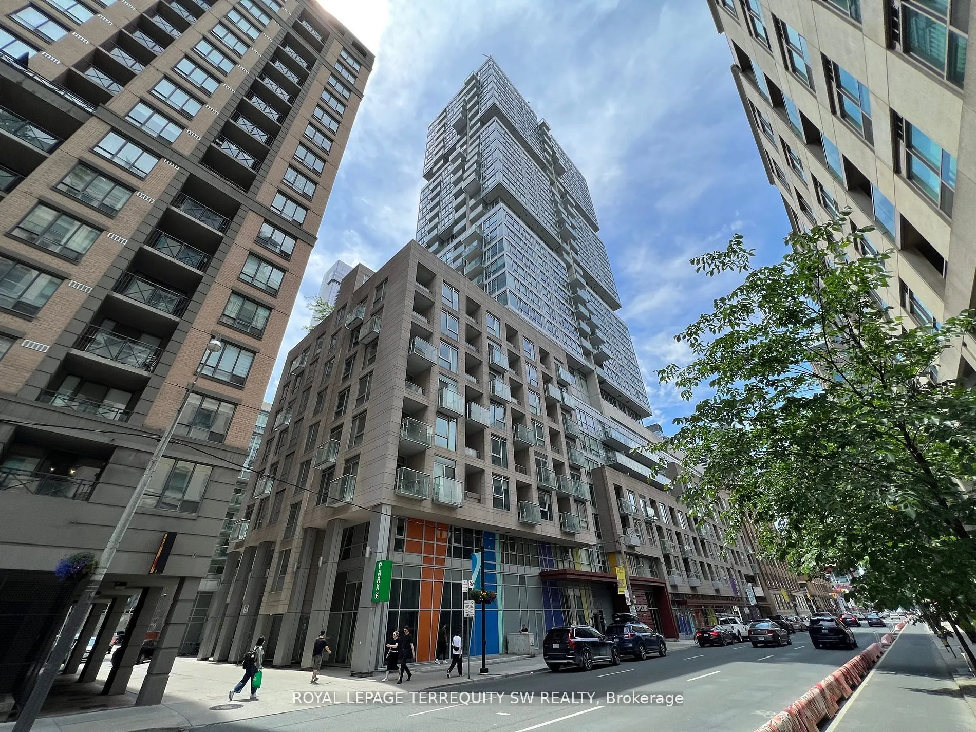199 Richmond Street E, #2202