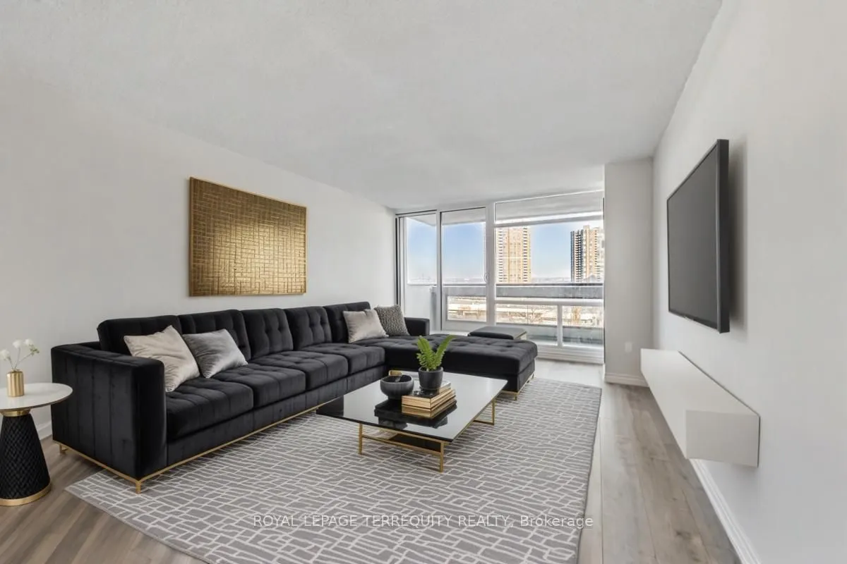 1555 Finch Avenue E, #908