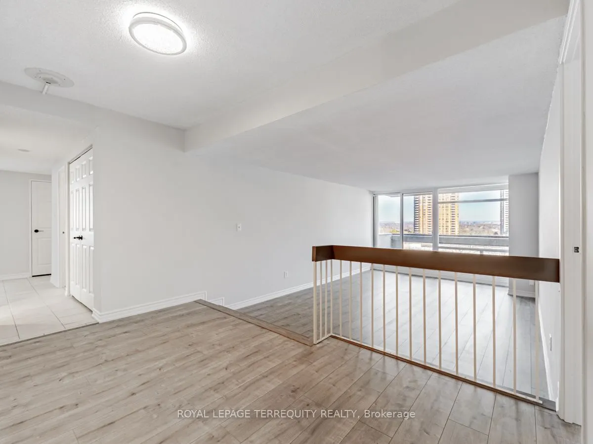 1555 Finch Avenue E, #908