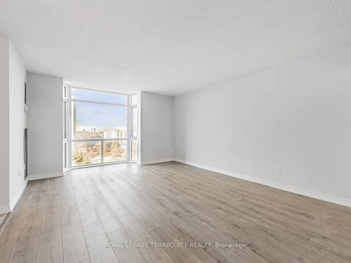 1555 Finch Avenue E, #908