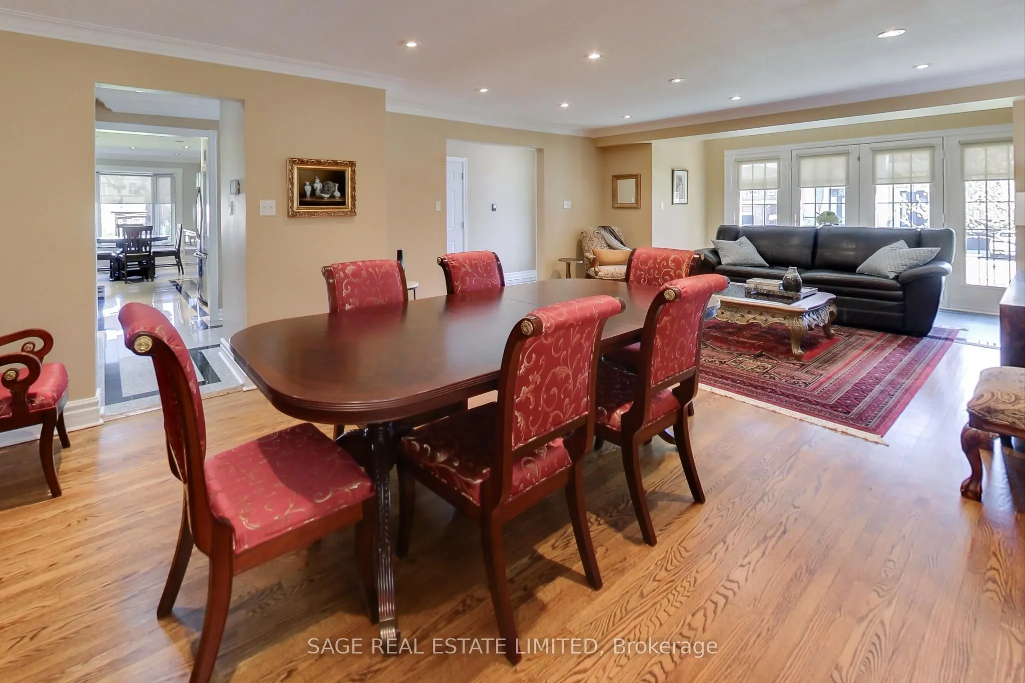 108 Madawaska Avenue