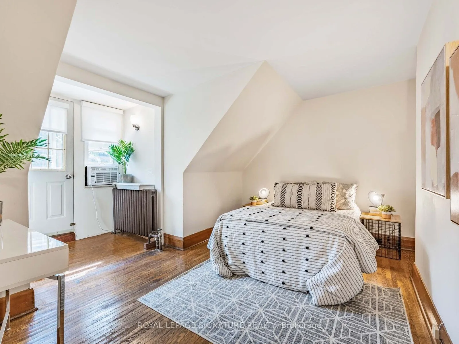 47 Arlington Avenue