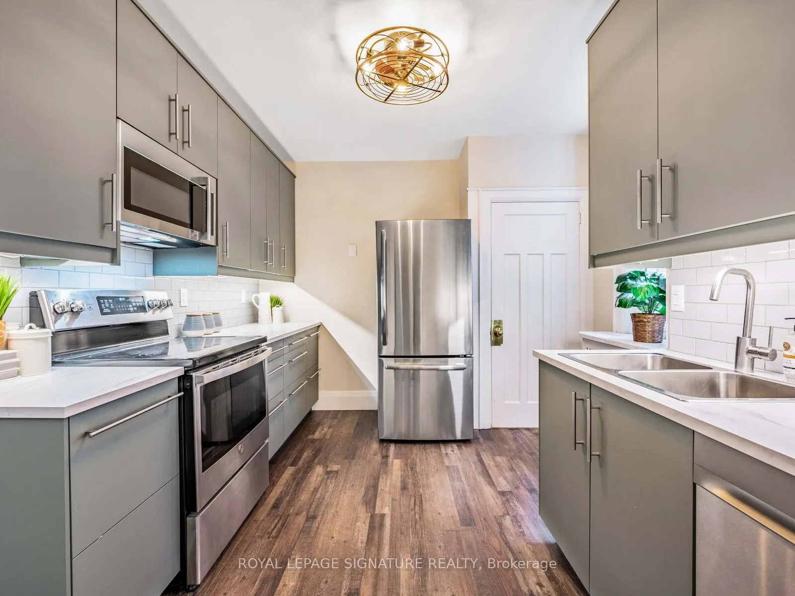 47 Arlington Avenue