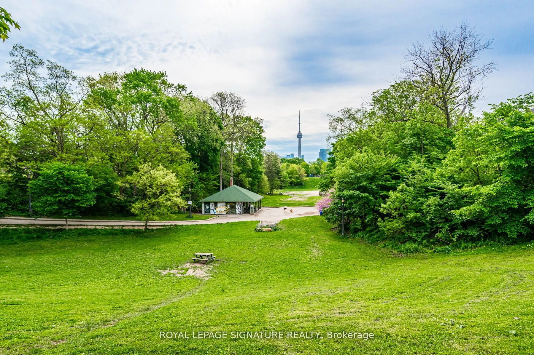 1 Bellwoods Park, #2