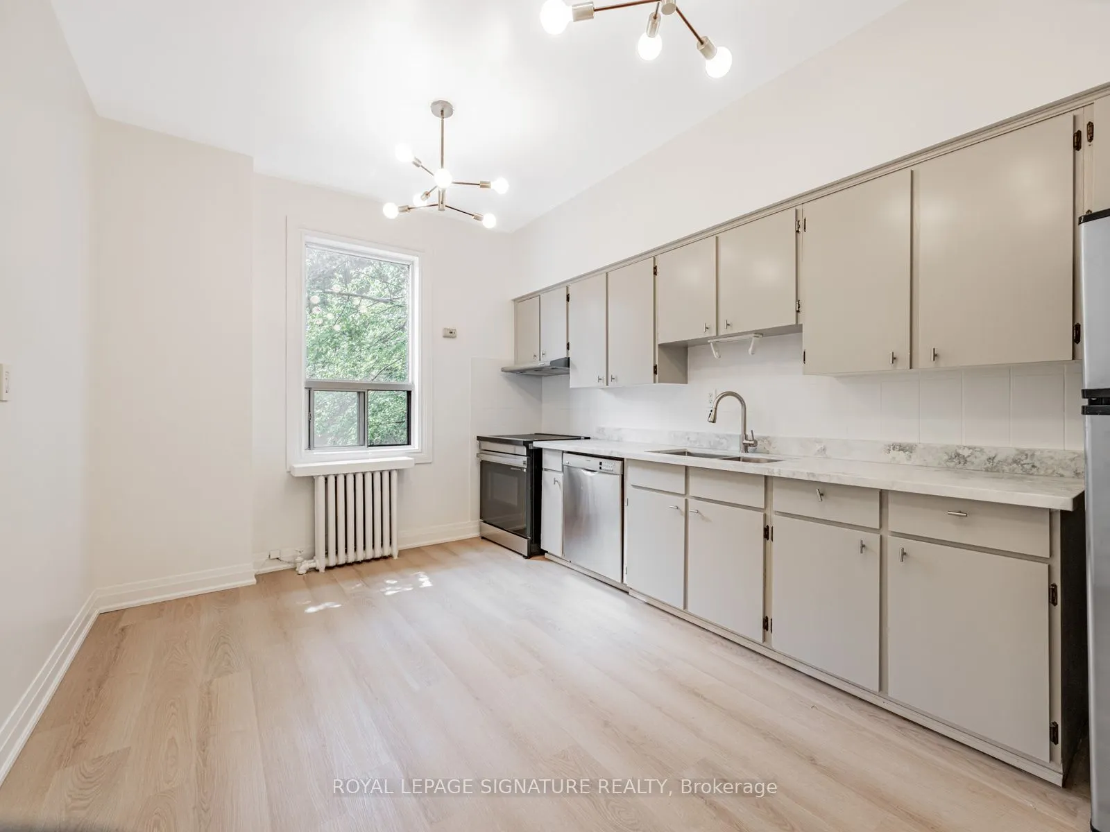 1 Bellwoods Park, #2