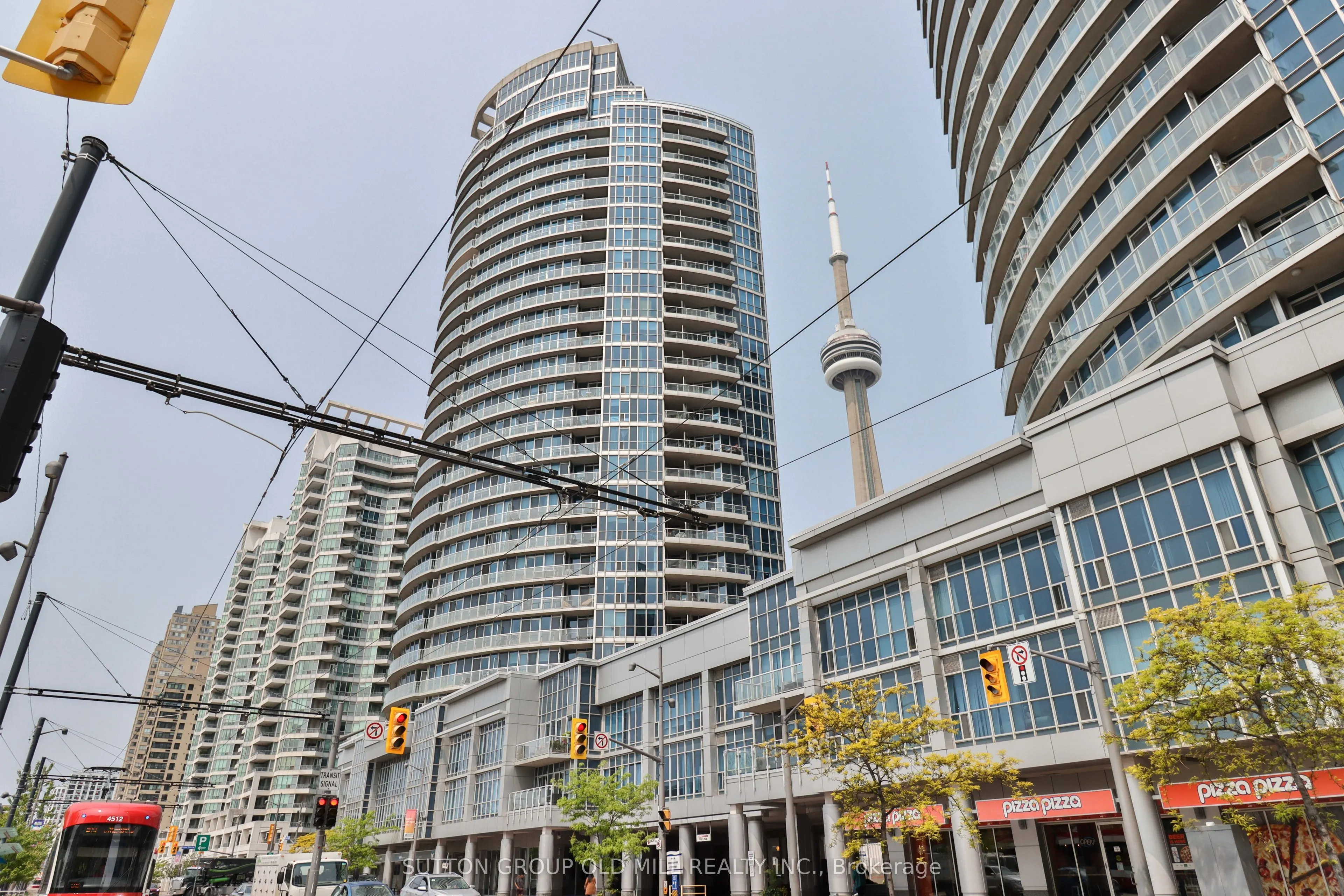 218 Queens Quay W, #1405