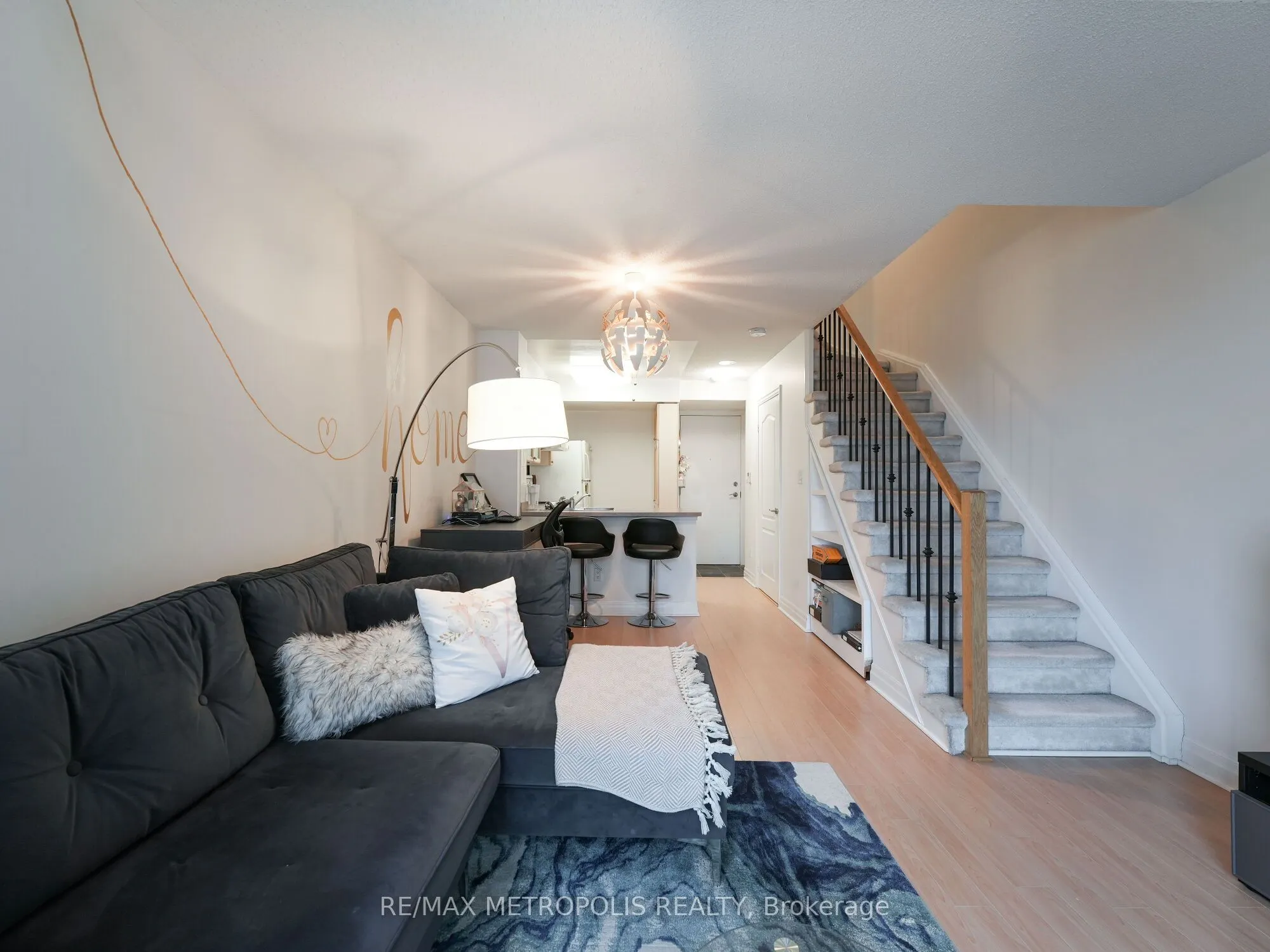 188 Doris Avenue, #1205