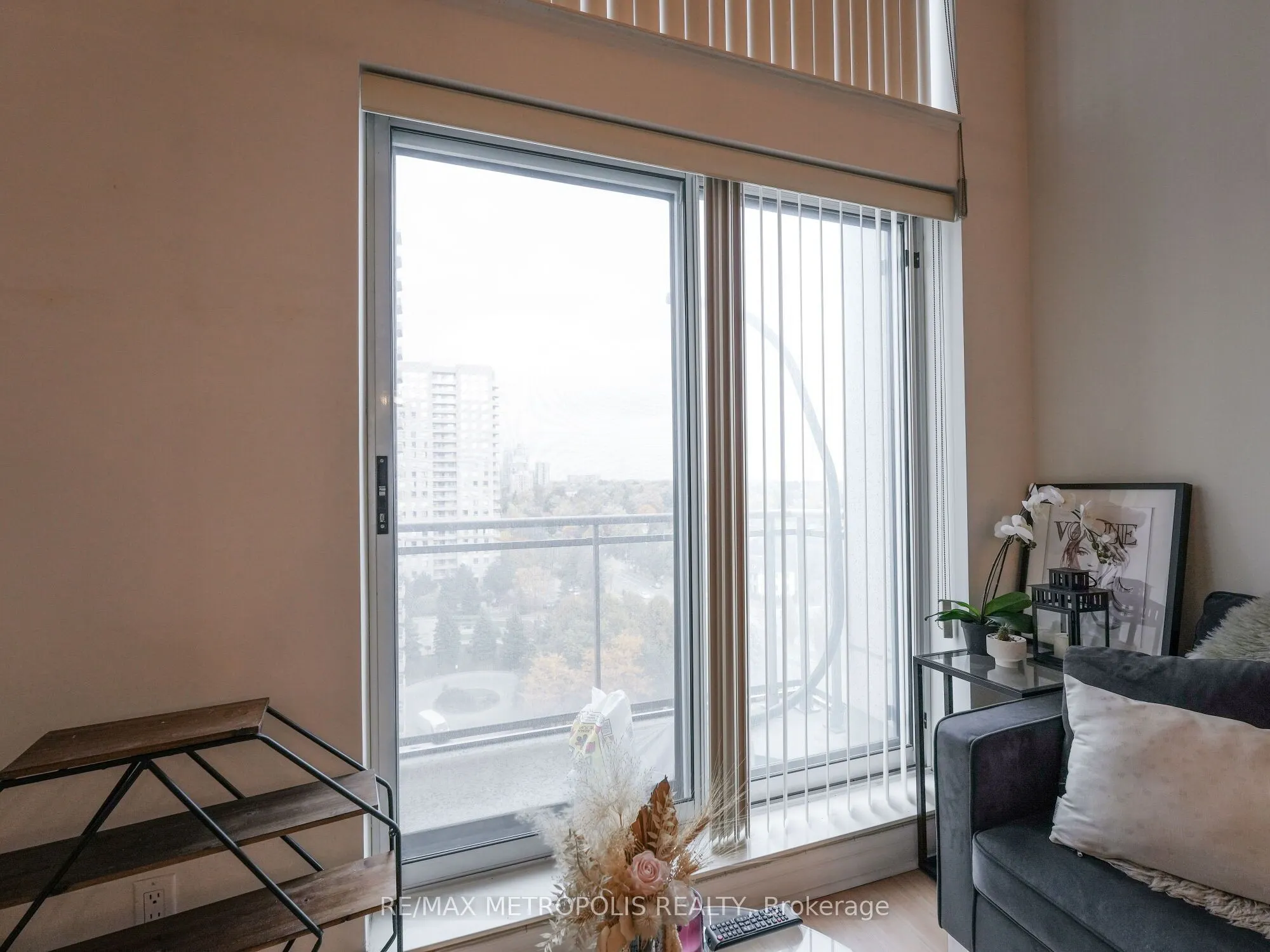188 Doris Avenue, #1205