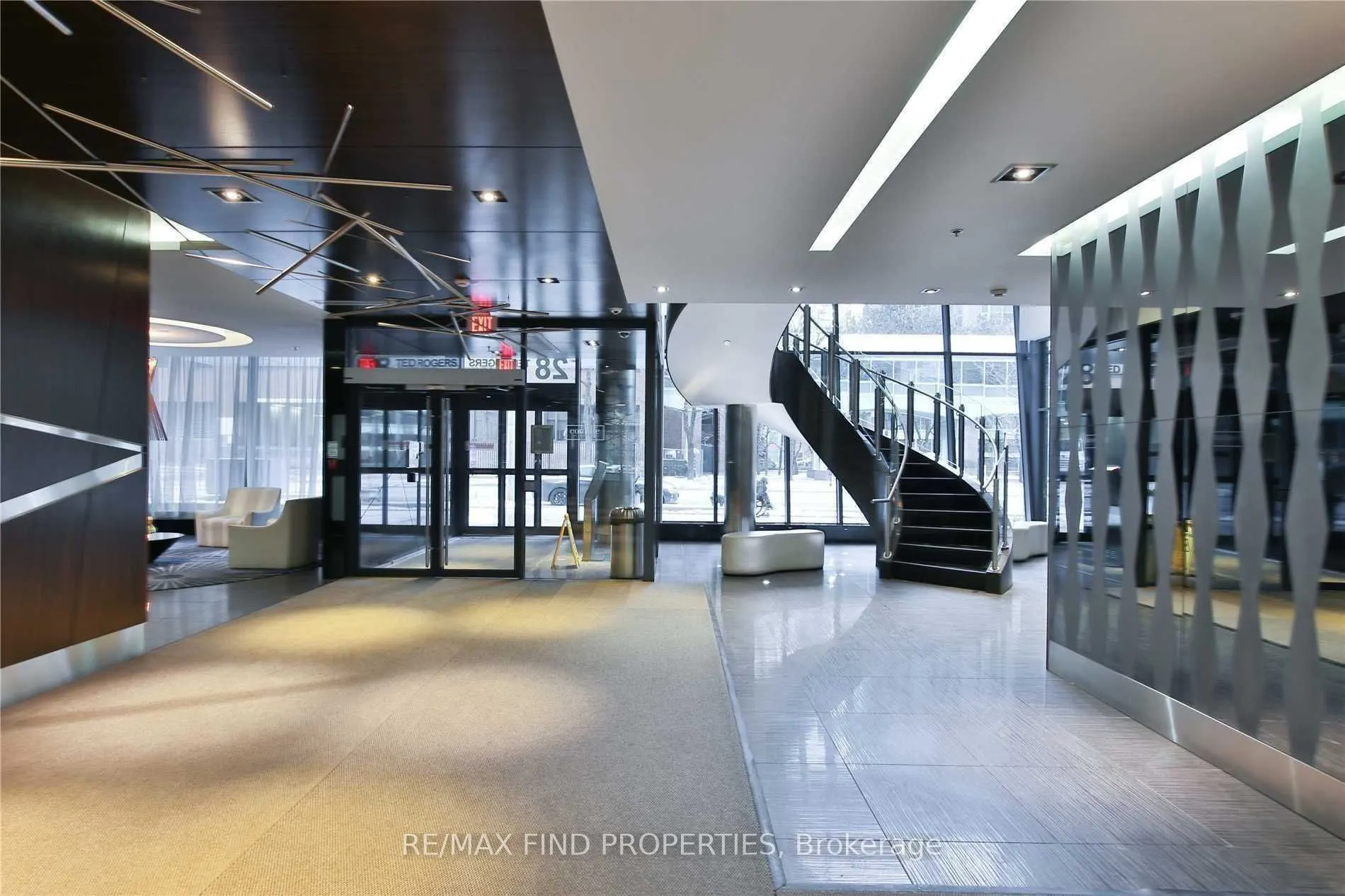 28 Ted Rogers Way, #1504