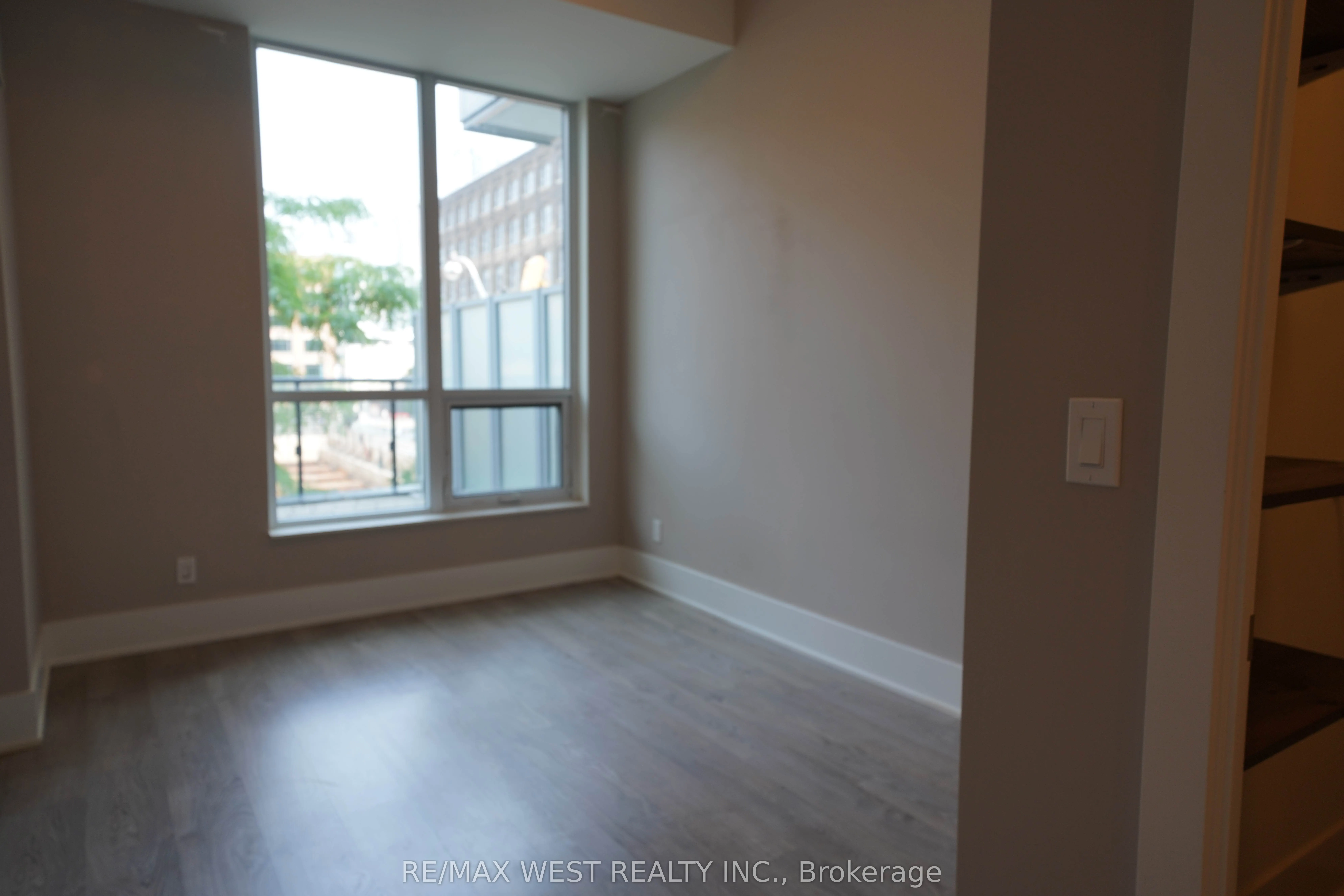 38 Cameron Street, #216