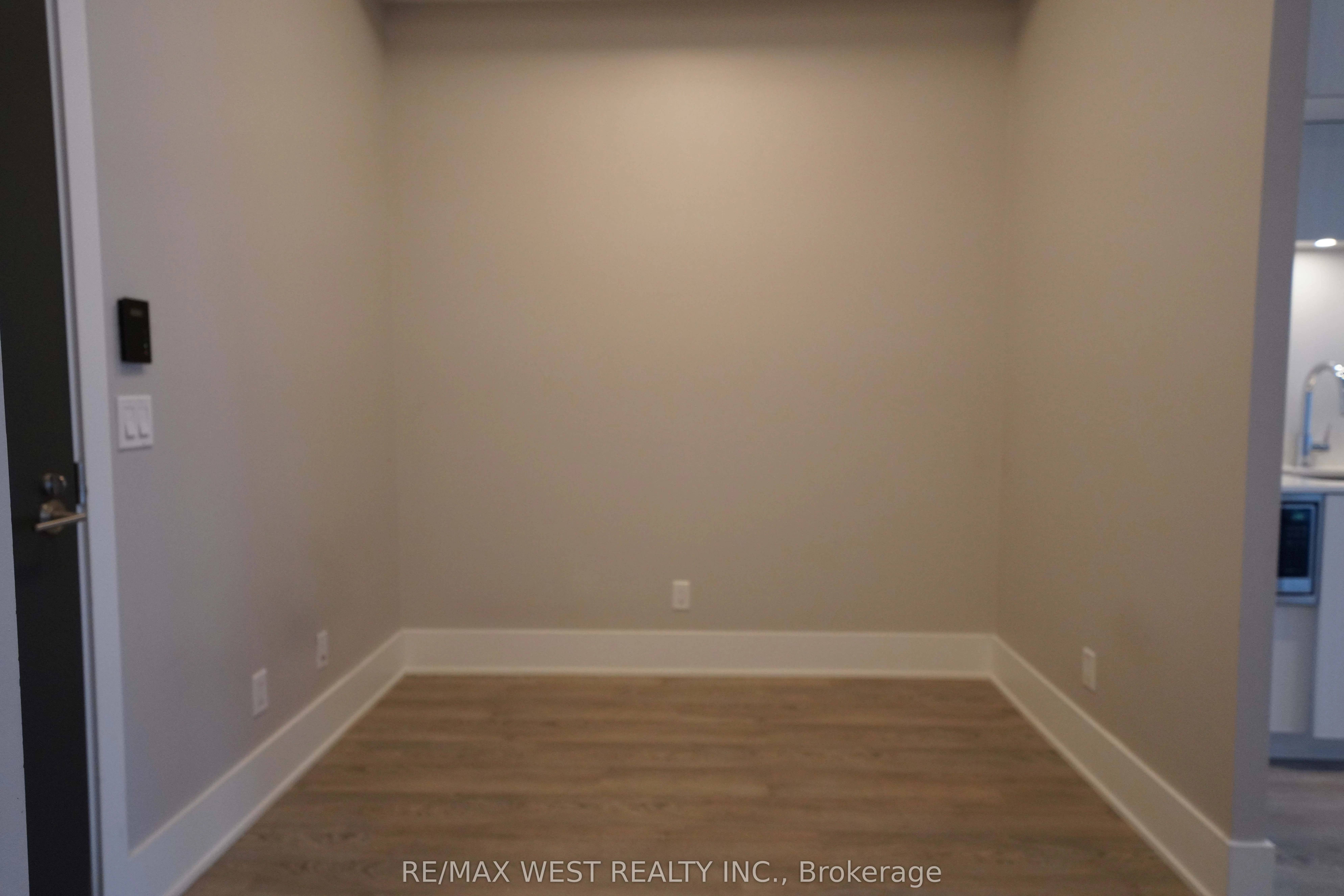 38 Cameron Street, #216