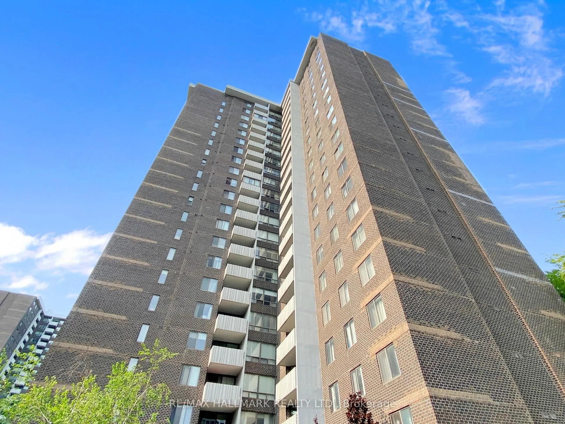 1900 Sheppard Avenue E, #804