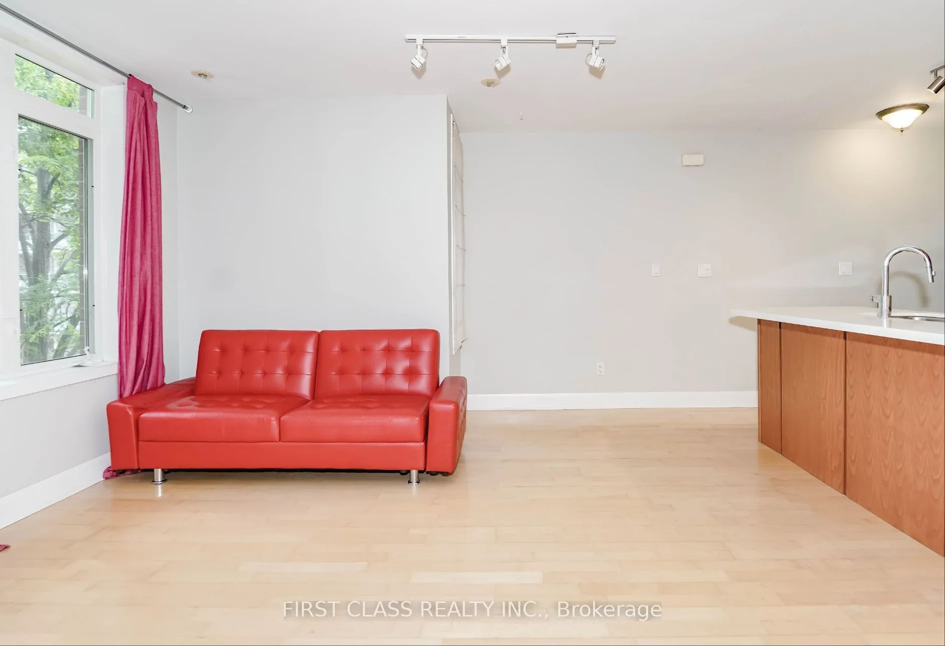 415 Jarvis Street, #355