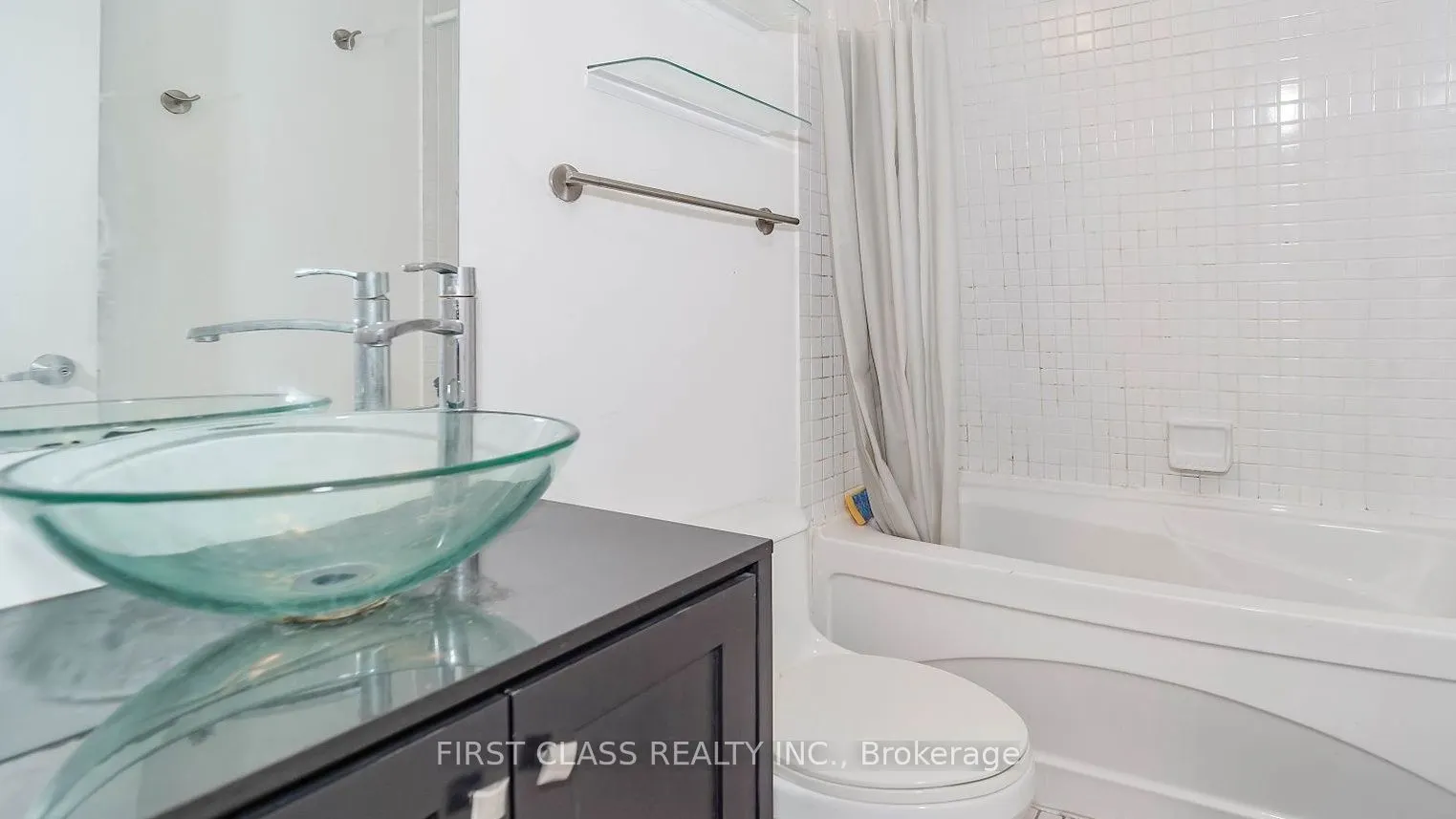415 Jarvis Street, #355