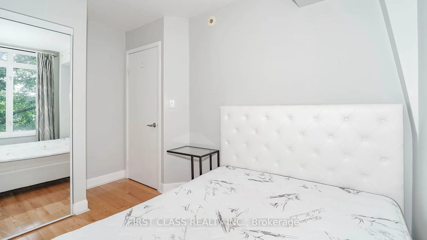 415 Jarvis Street, #355