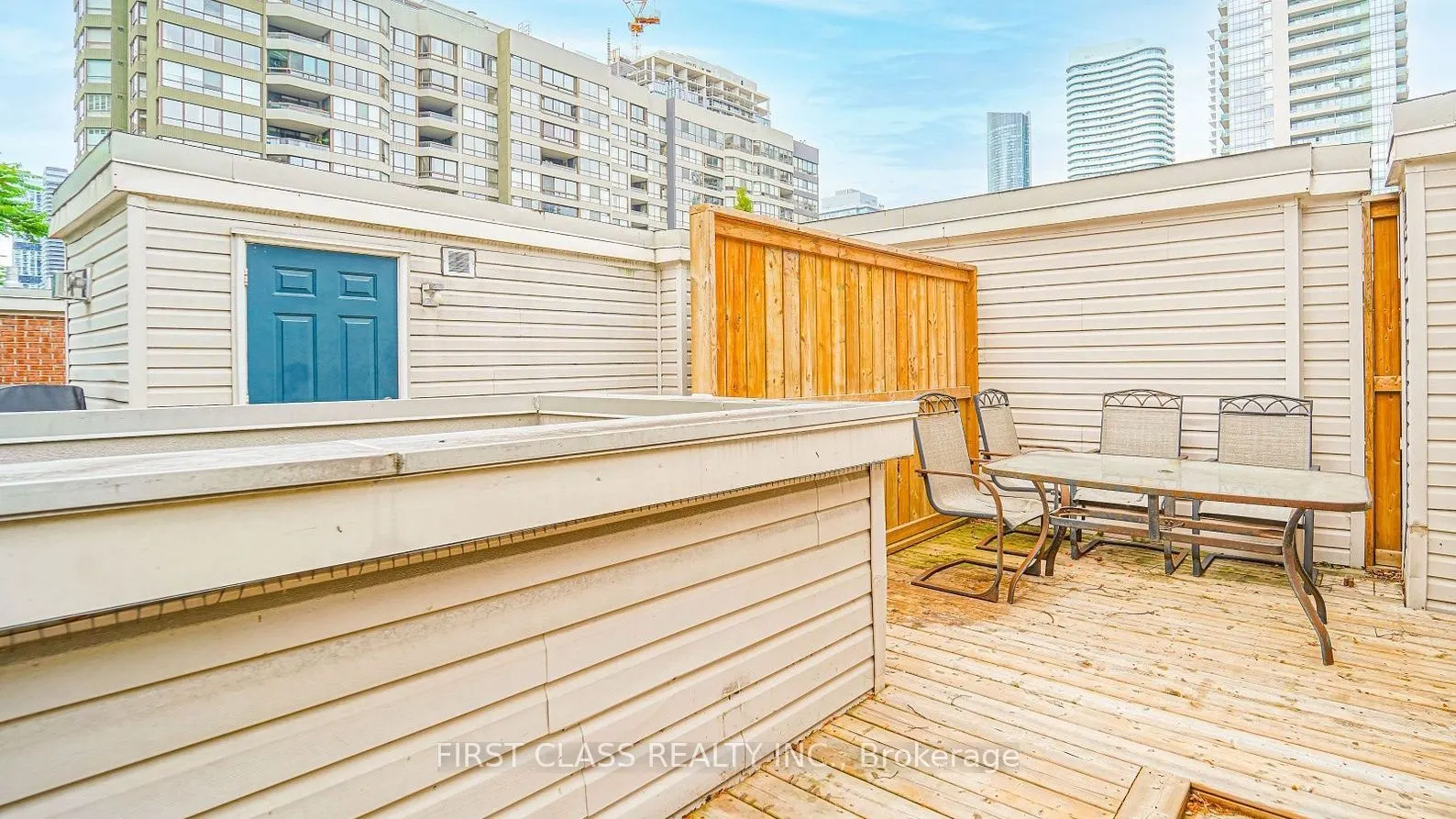 415 Jarvis Street, #355
