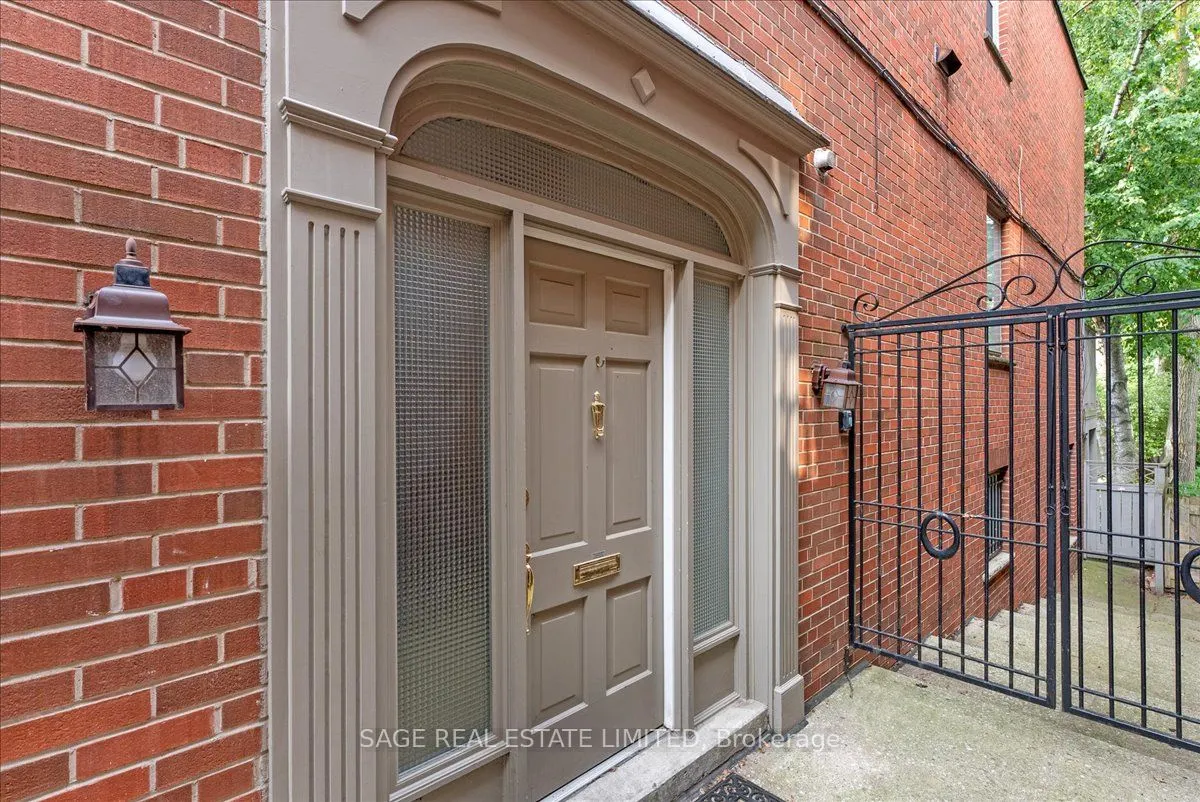 88A Glen Road