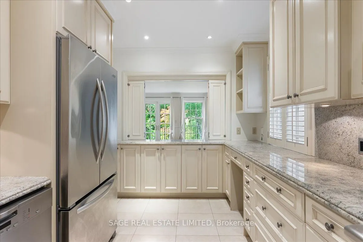 88A Glen Road