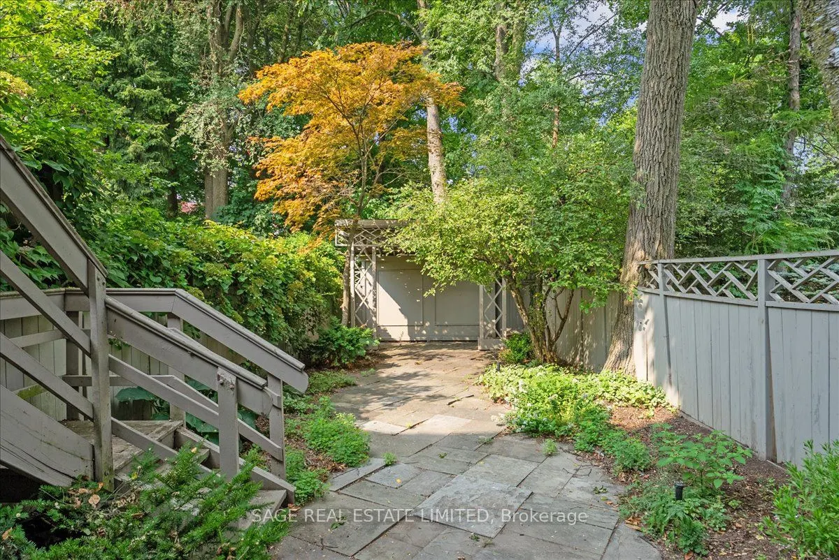 88A Glen Road