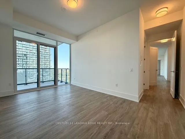 10 INN ON THE PARK Drive, #3304