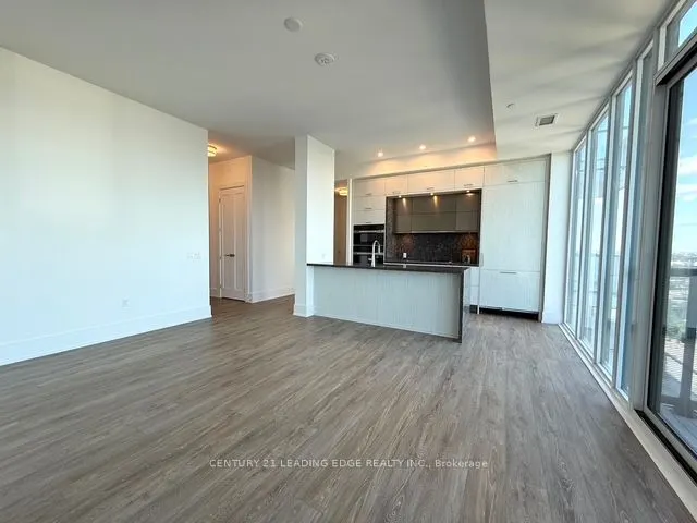 10 INN ON THE PARK Drive, #3304