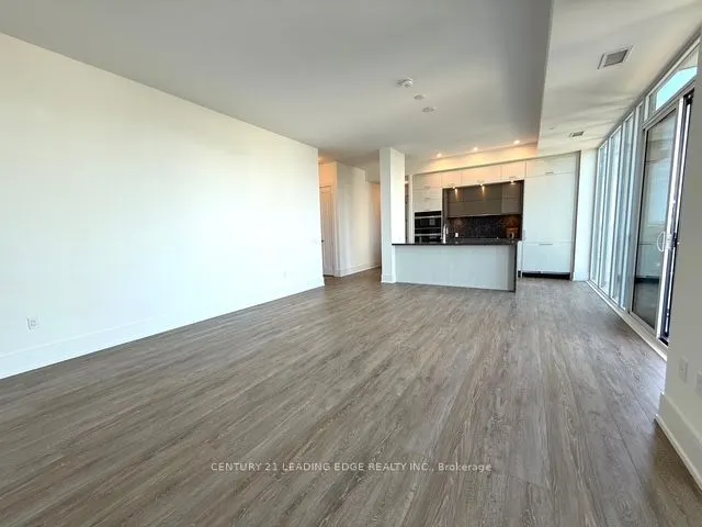 10 INN ON THE PARK Drive, #3304