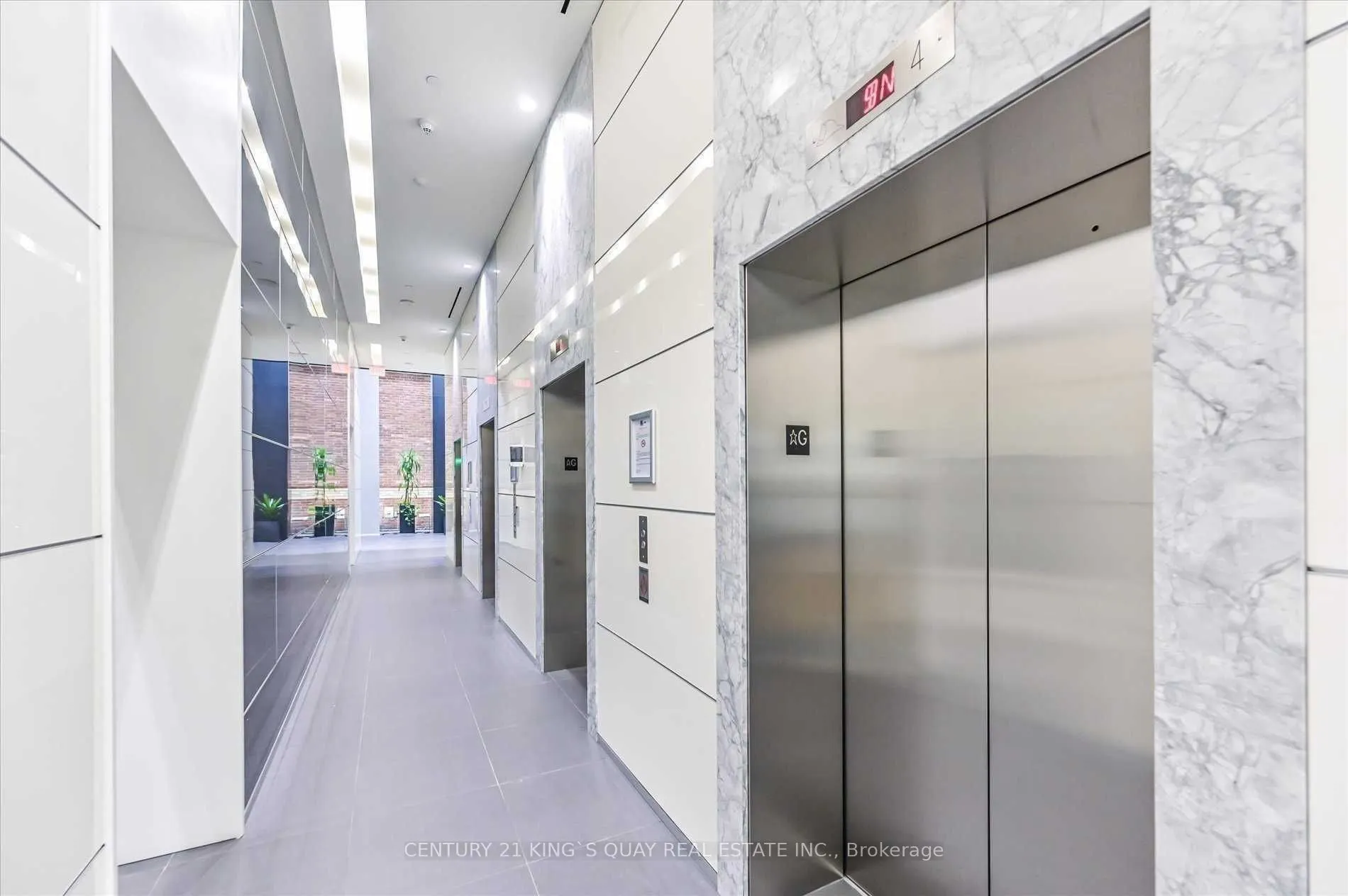 15 Grenville Street, #3708