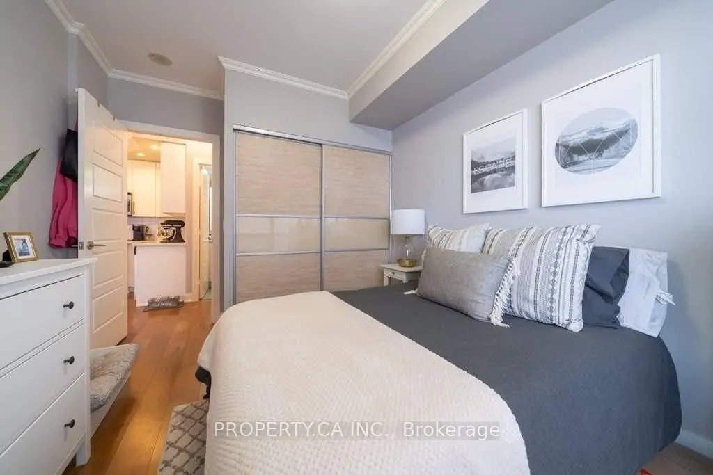 28 Linden Street, #2701