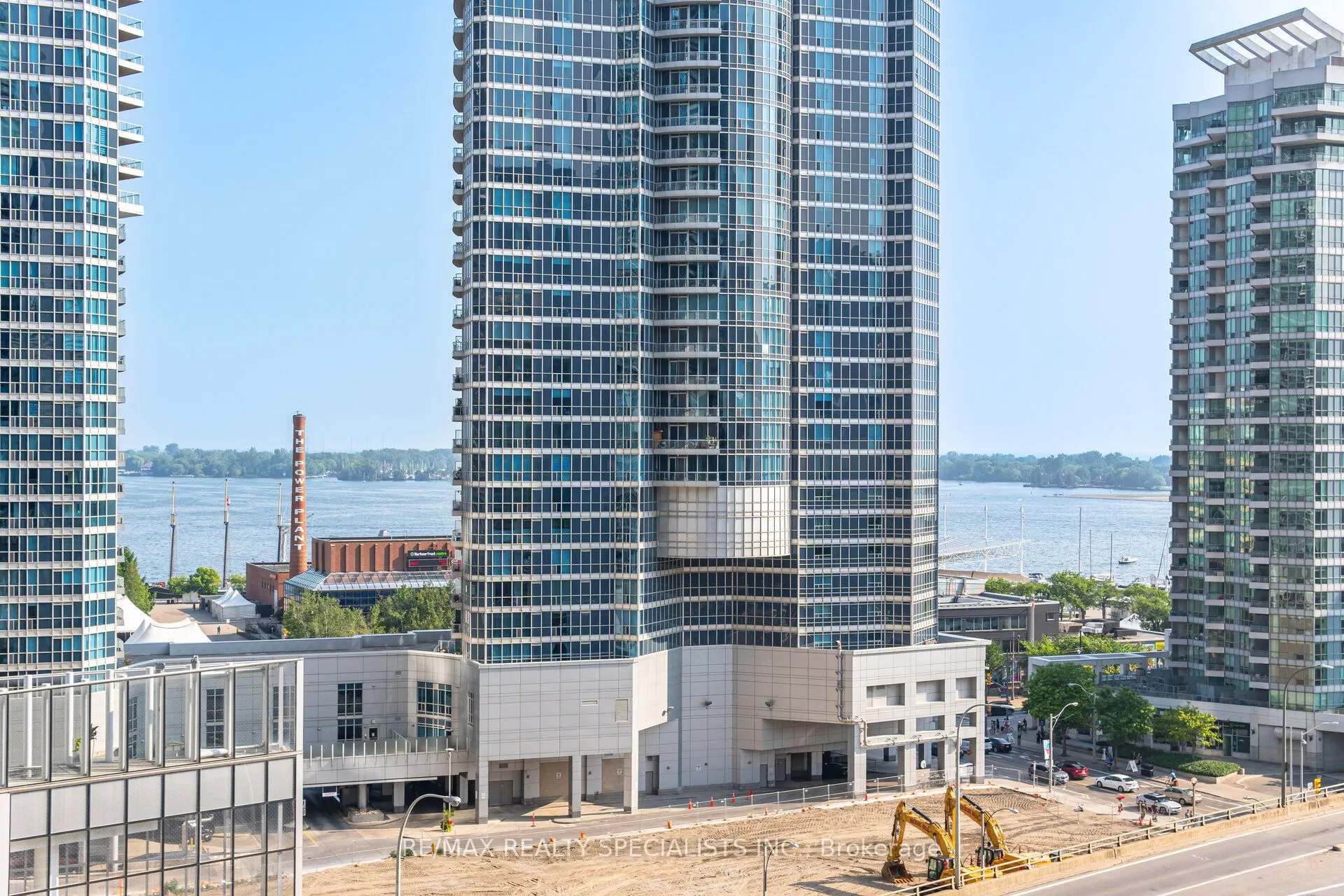 12 York Street, #804
