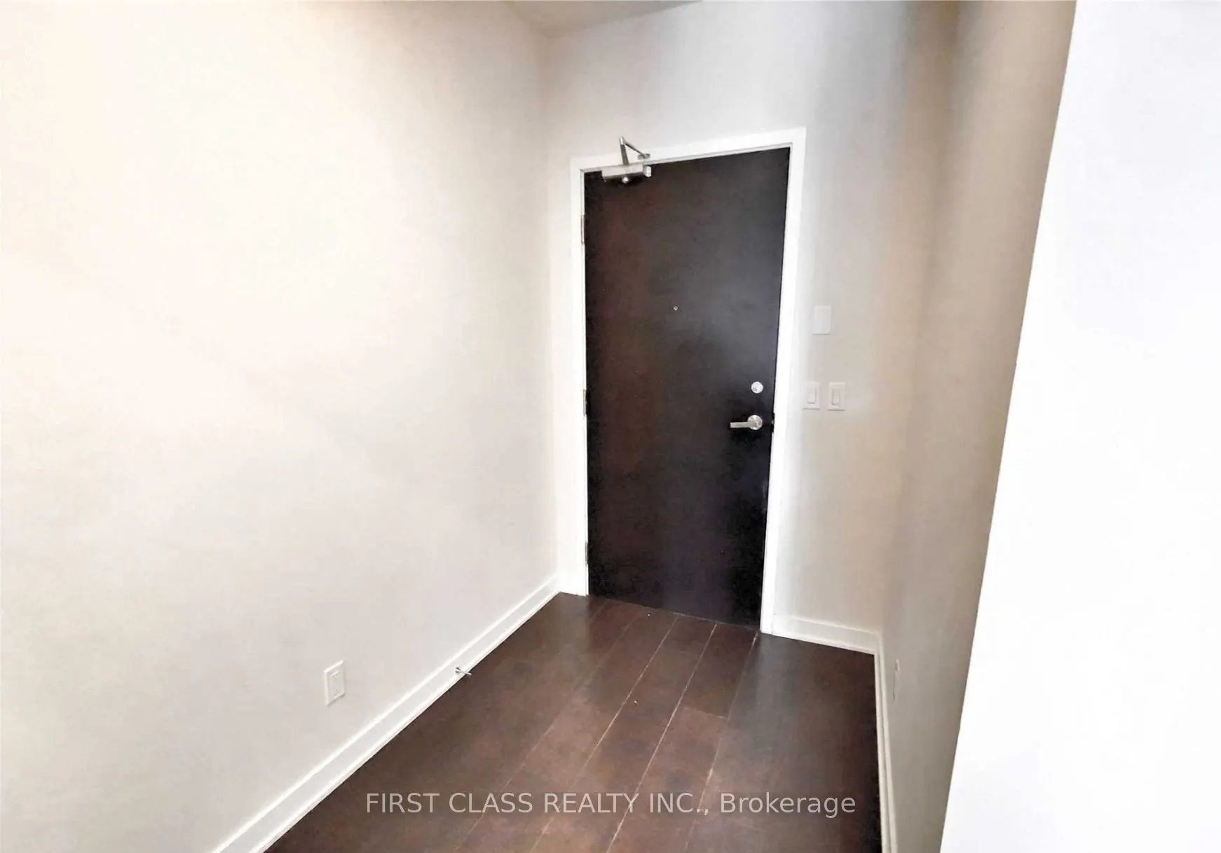 170 Sumach Street, #2408