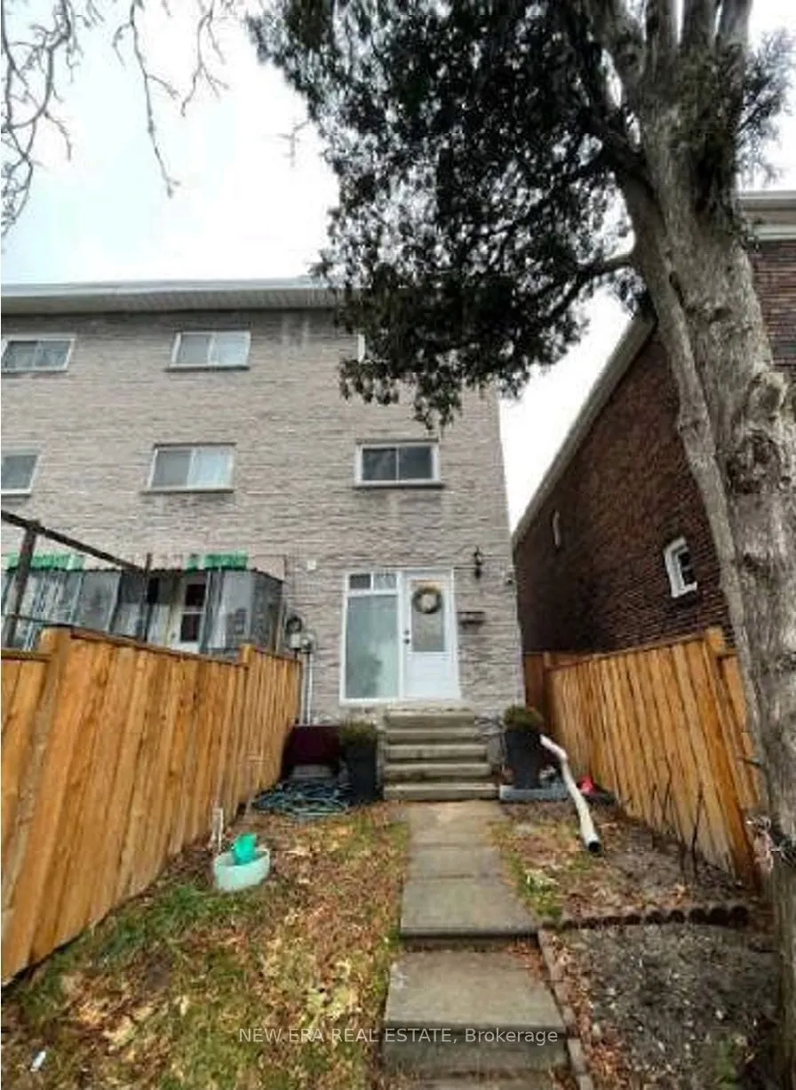 48 Carr Street