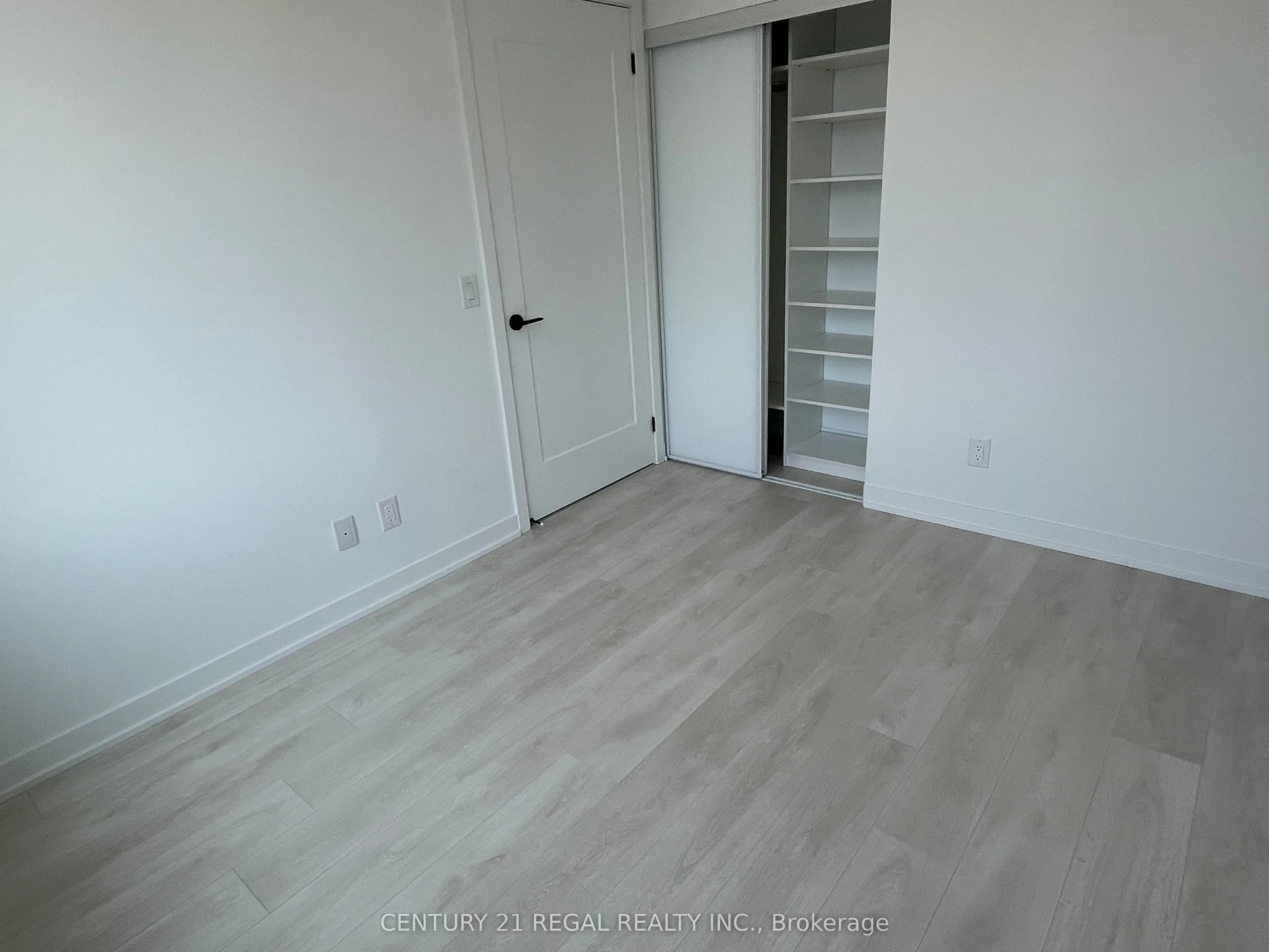 5 Defries Street, #1806