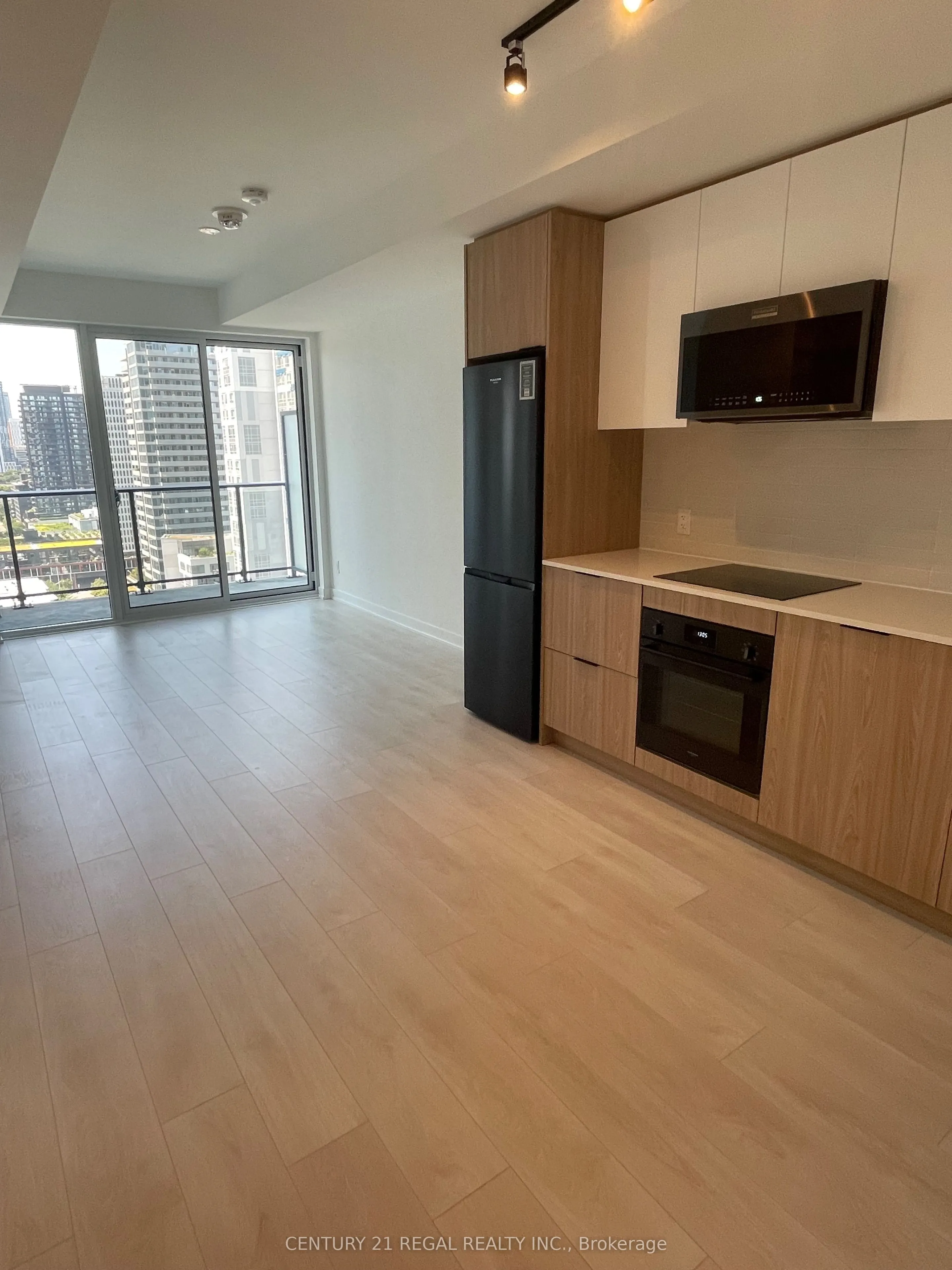 5 Defries Street, #1806