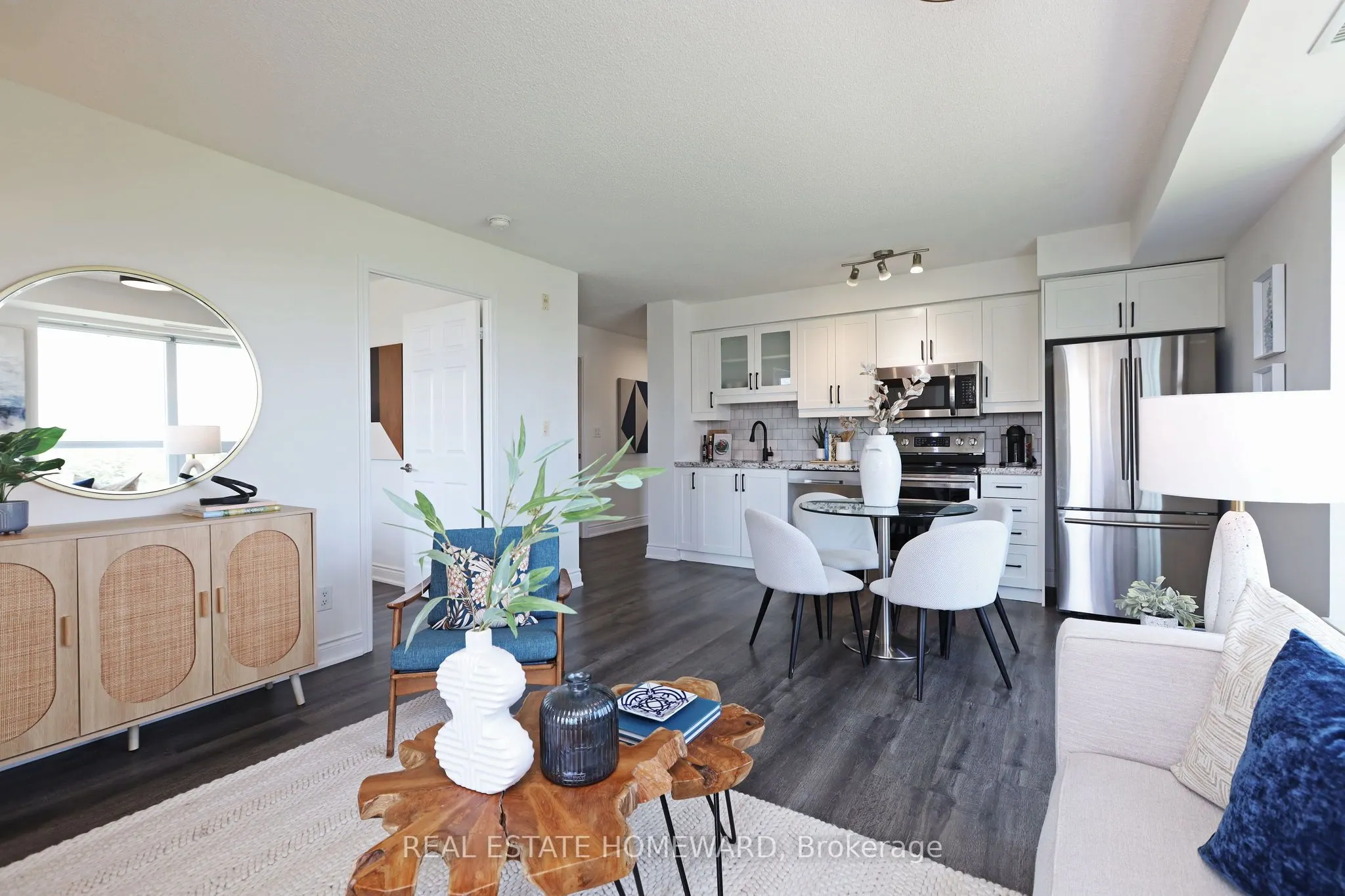 120 Dallimore Circle, #608