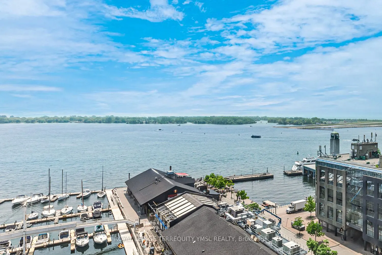 250 Queens Quay W, #1401