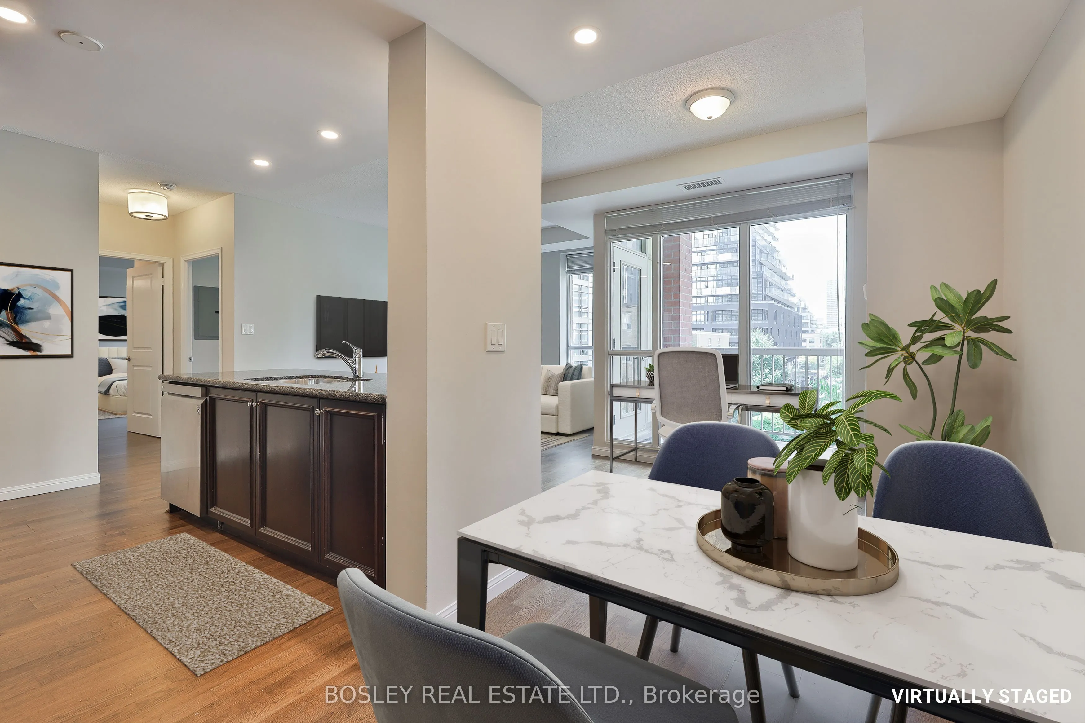 900 Mount Pleasant Road, #412