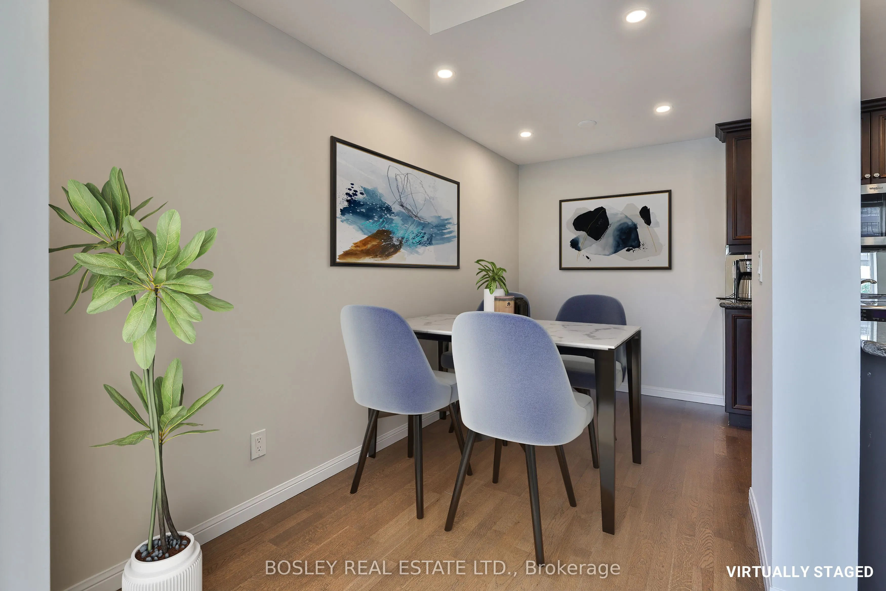 900 Mount Pleasant Road, #412